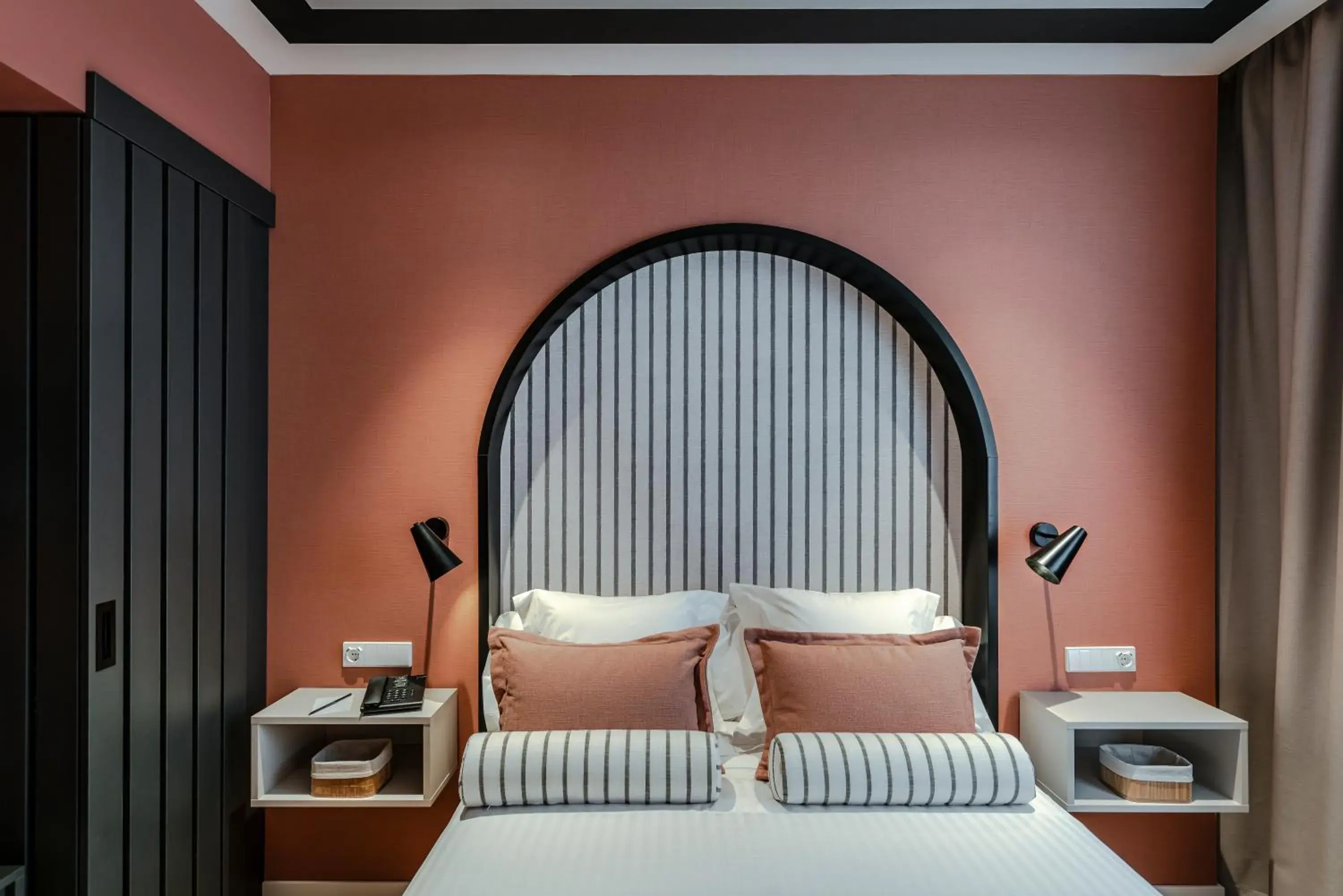 Bedroom, Bed in Vincci Bonjardim Bedroom, Bed in Vincci Bonjardim