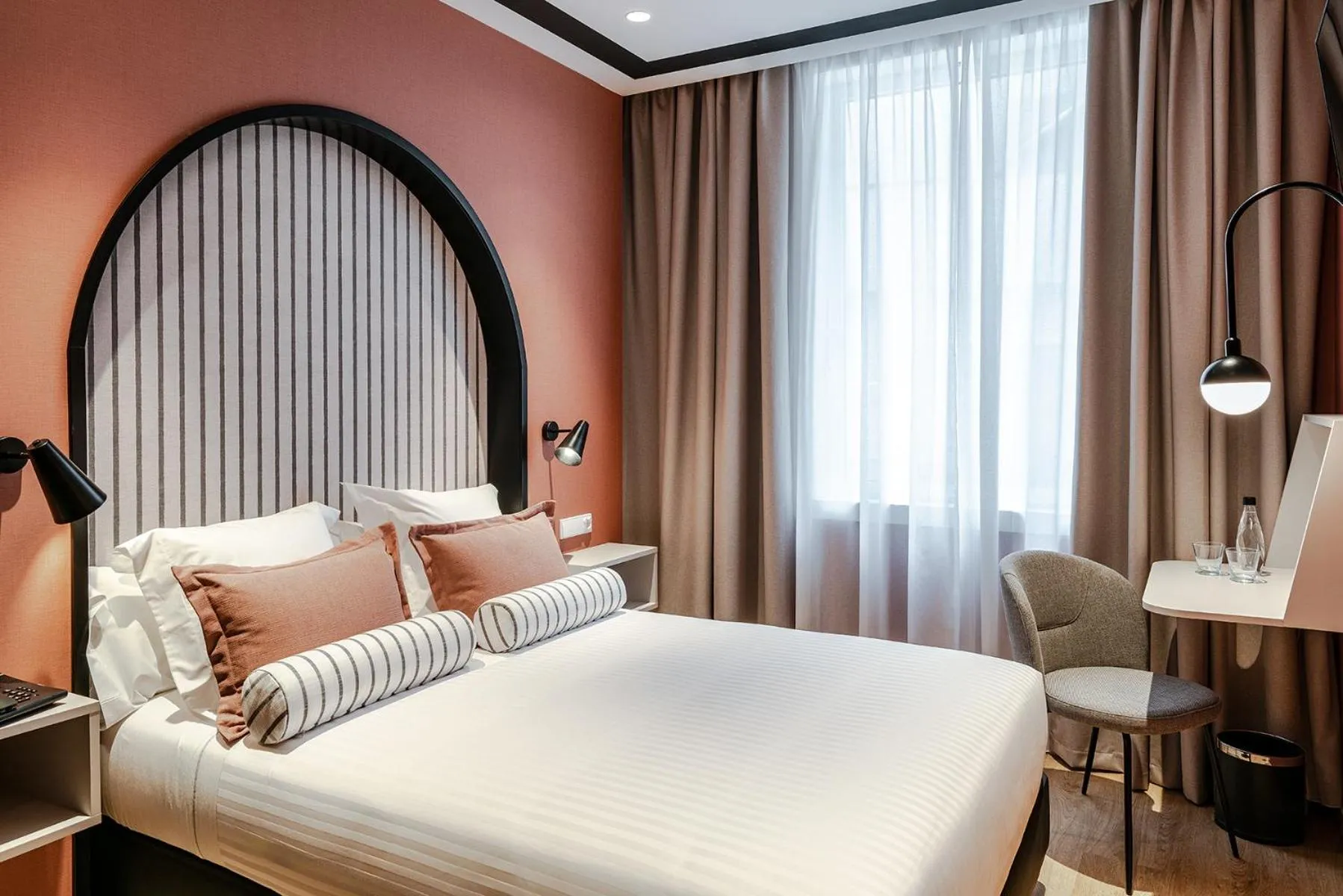 Bed in Vincci Bonjardim