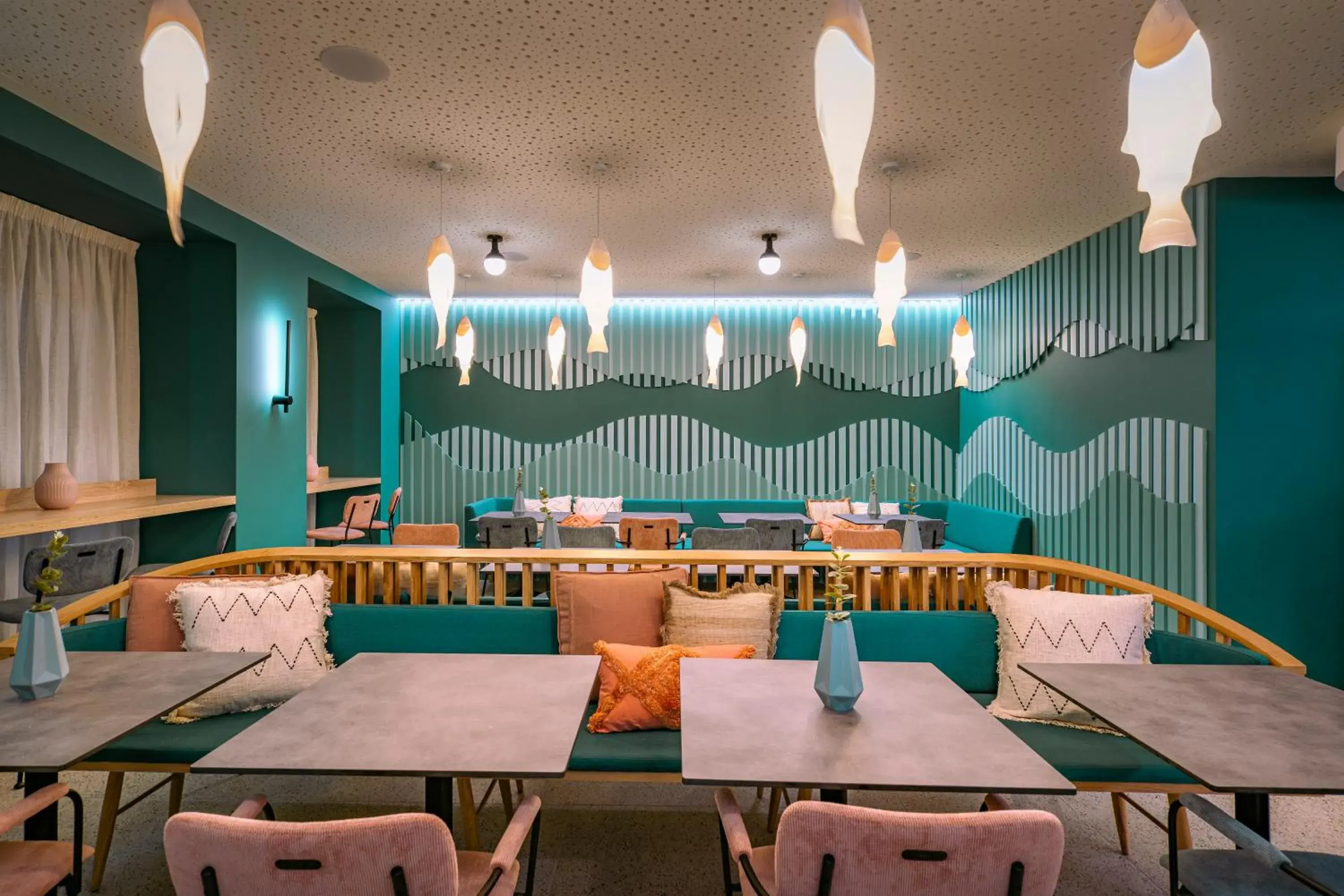 Restaurant/places to eat in Vincci Bonjardim Restaurant/places to eat in Vincci Bonjardim