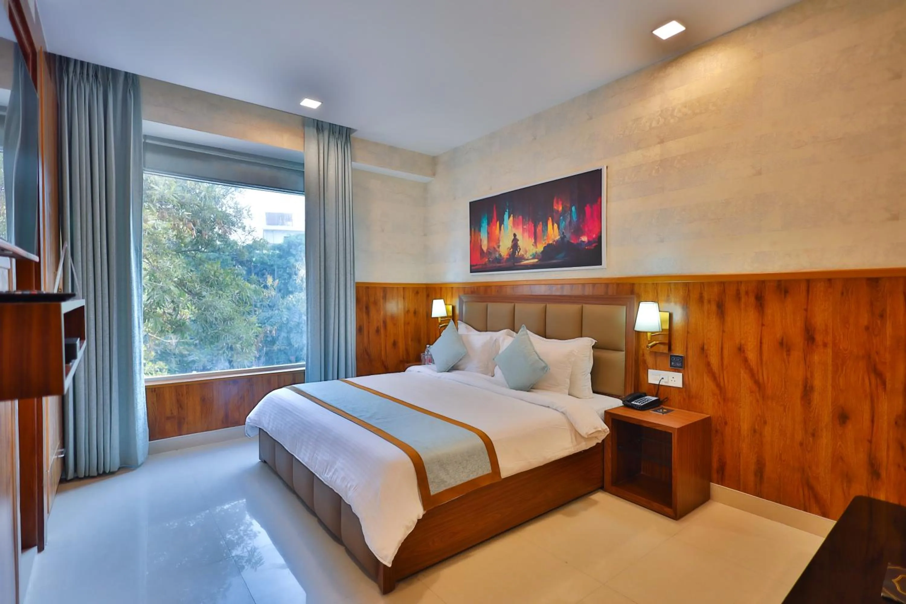Bedroom, Bed in Clay Inn Hotel, Sohna Road, Sector 49, Gurugram