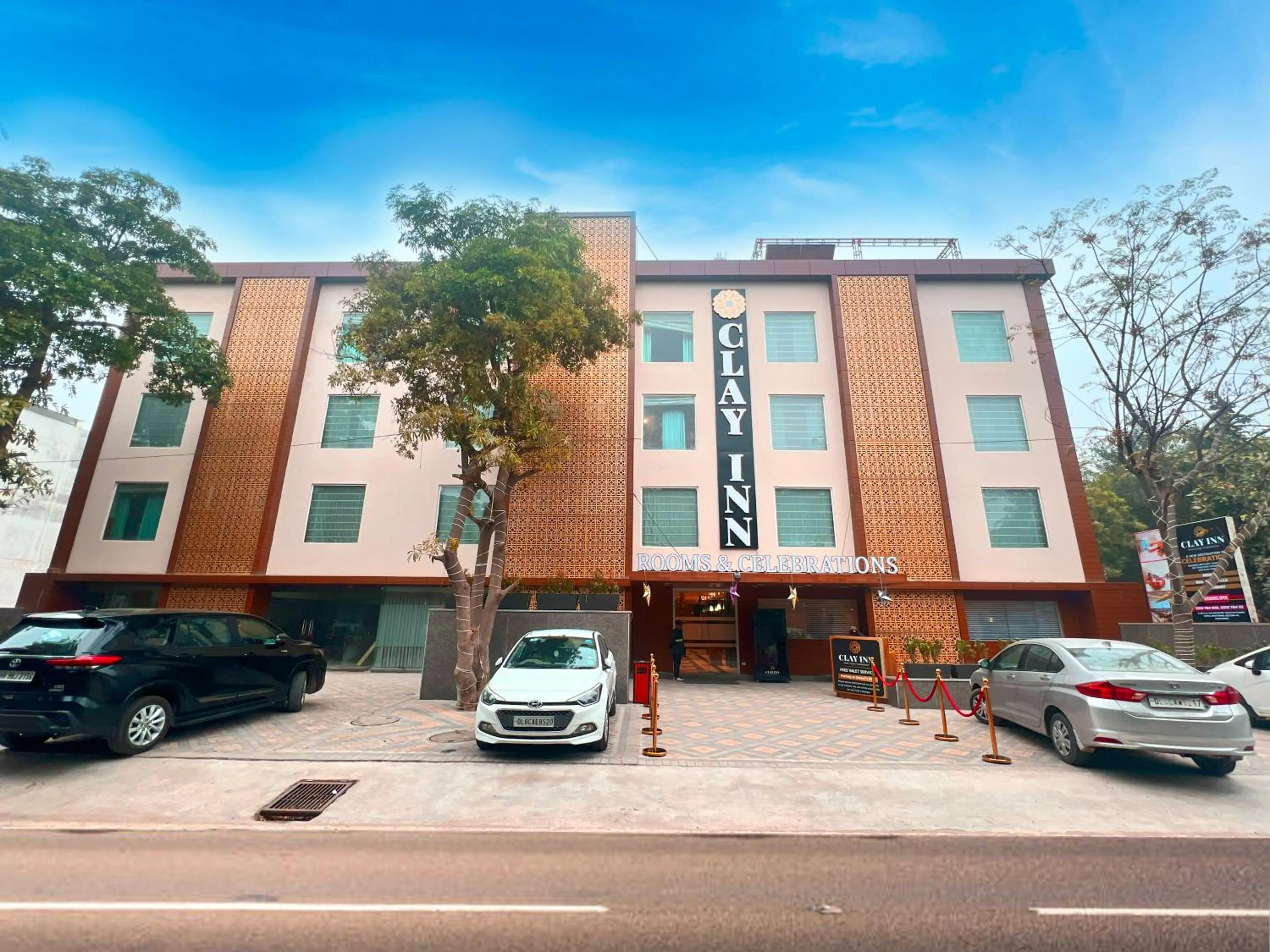 Street view in Clay Inn Hotel, Sohna Road, Sector 49, Gurugram