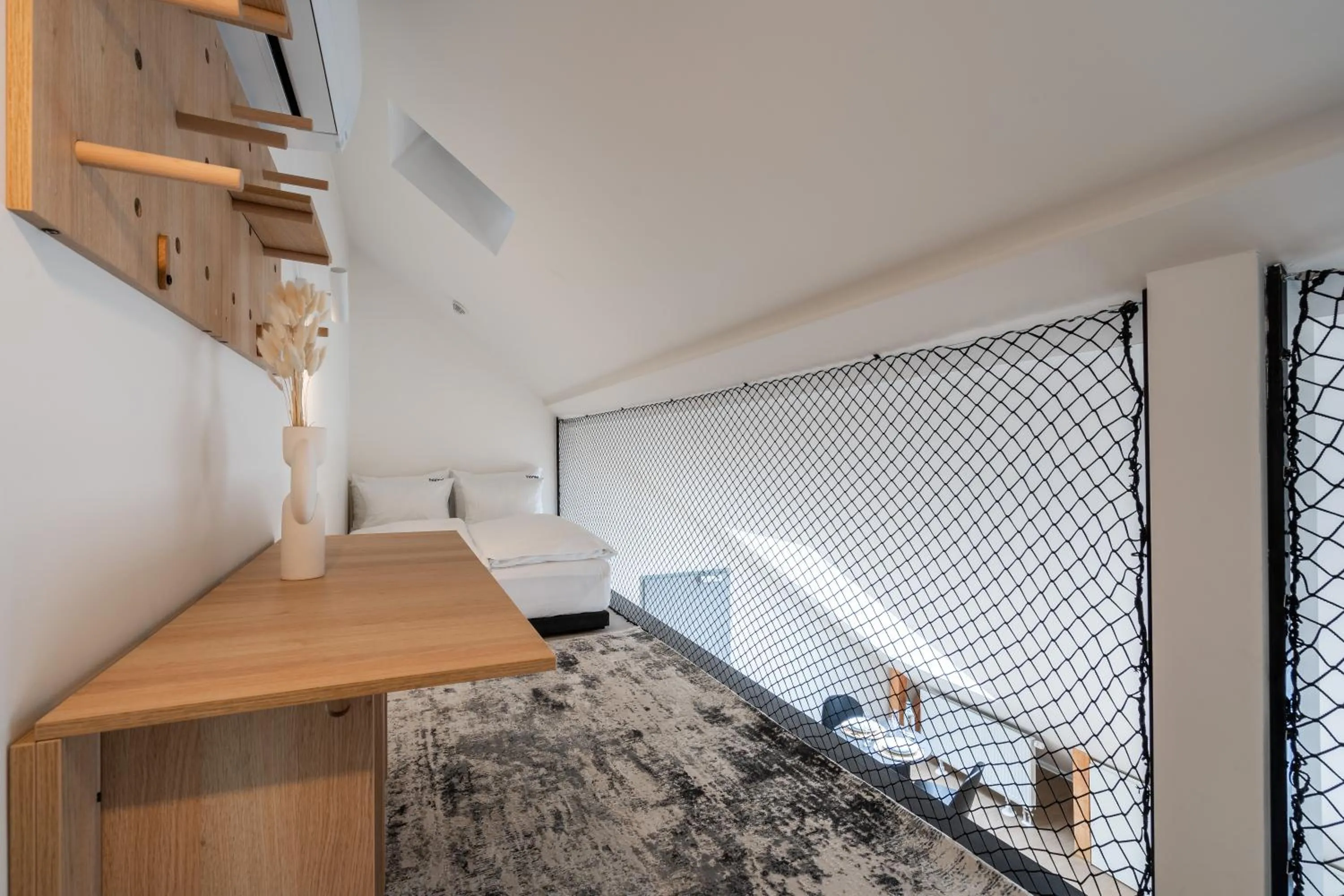 Bed in HONEST Karlin