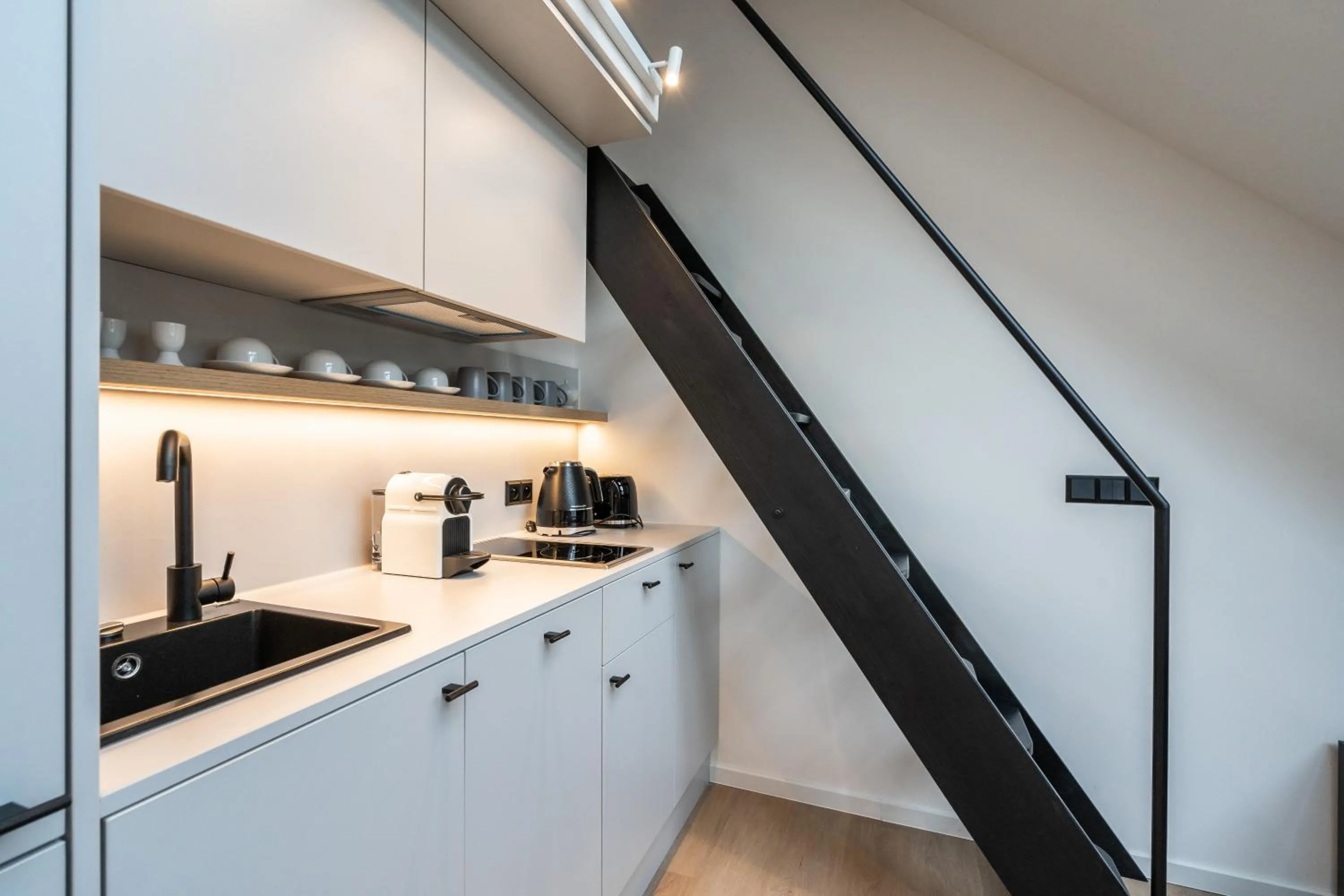 Coffee/tea facilities in HONEST Karlin