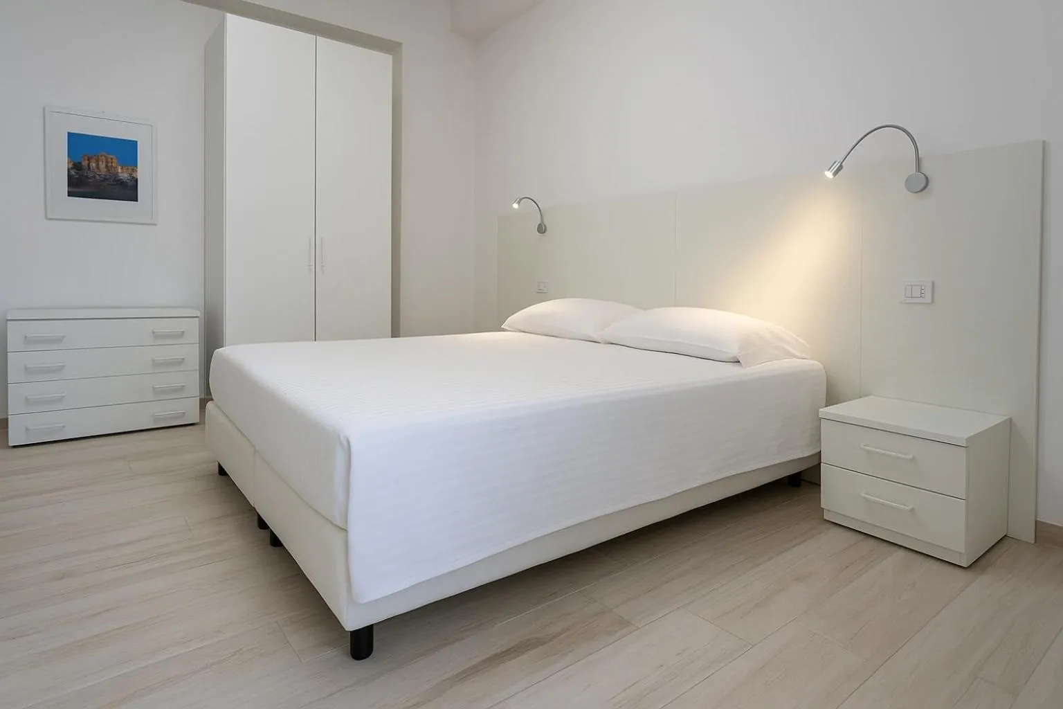 Bed in Marina di Petrolo Apartments