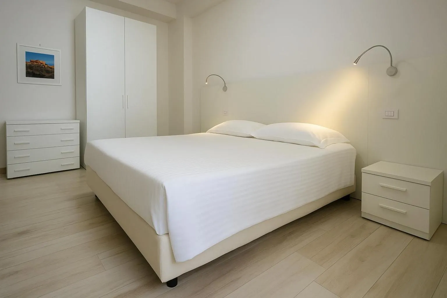 Bed in Marina di Petrolo Apartments