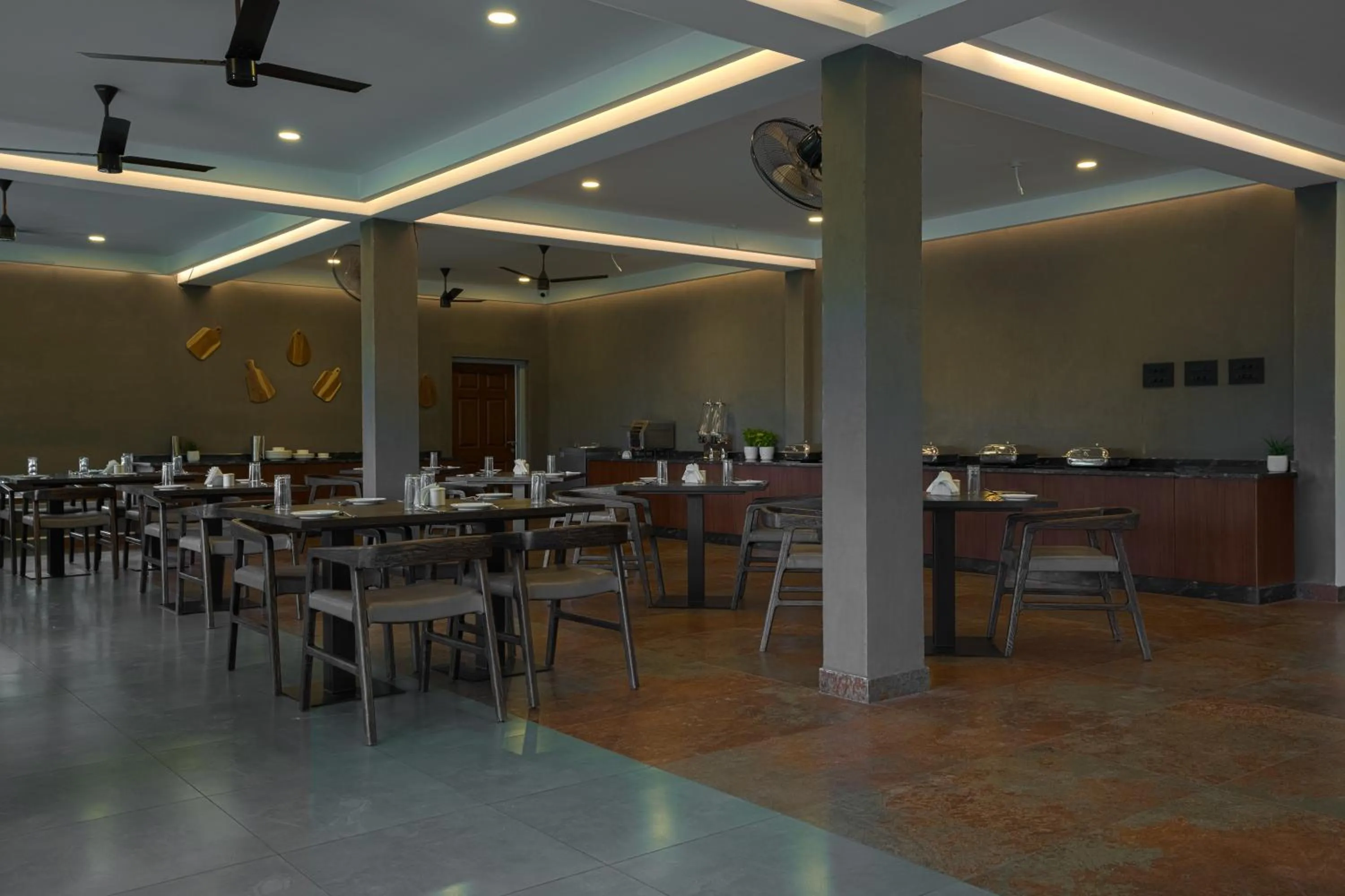 Restaurant/places to eat in Maram Resort Mamalakandam