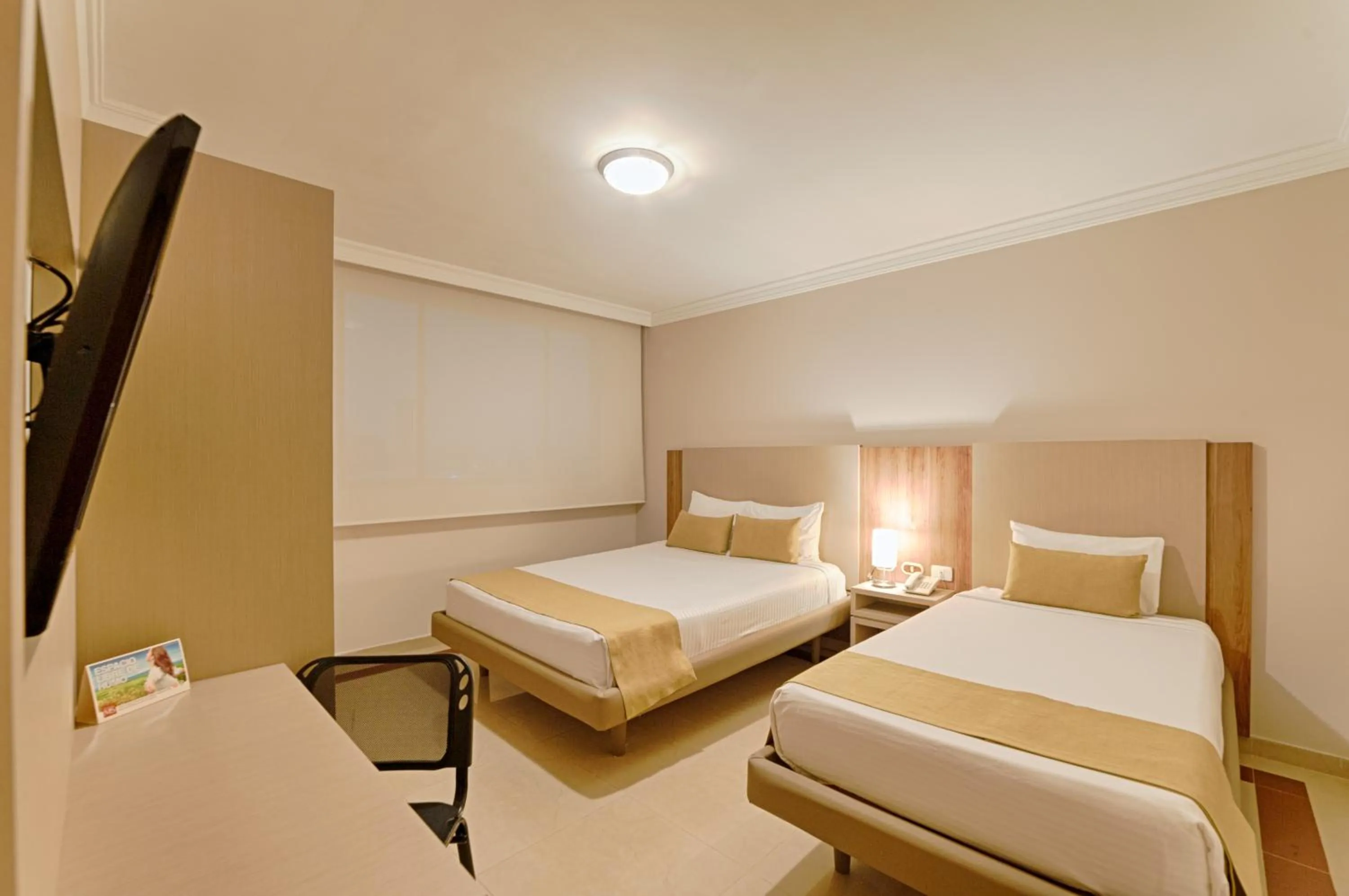 Bed in Hotel Caribe 79