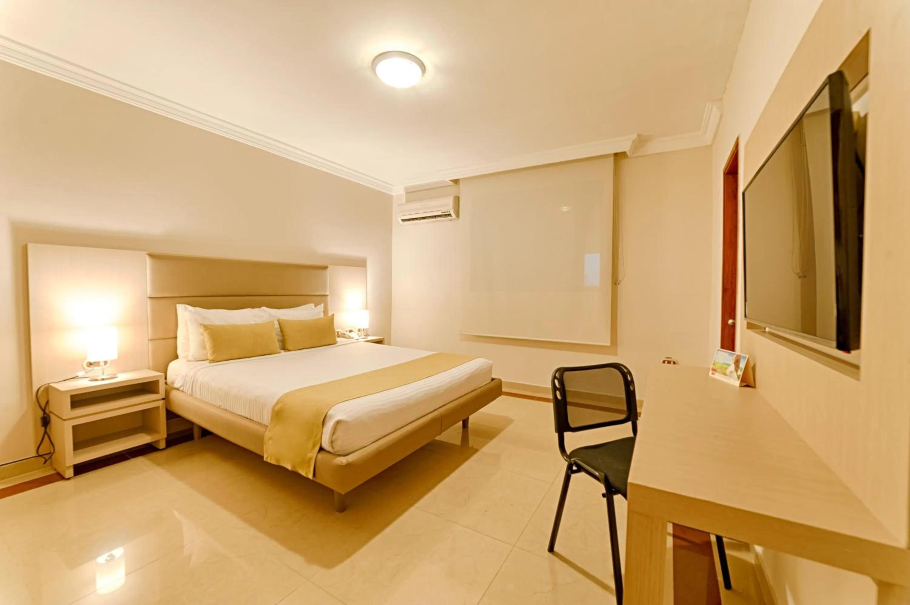 Bed in Hotel Caribe 79