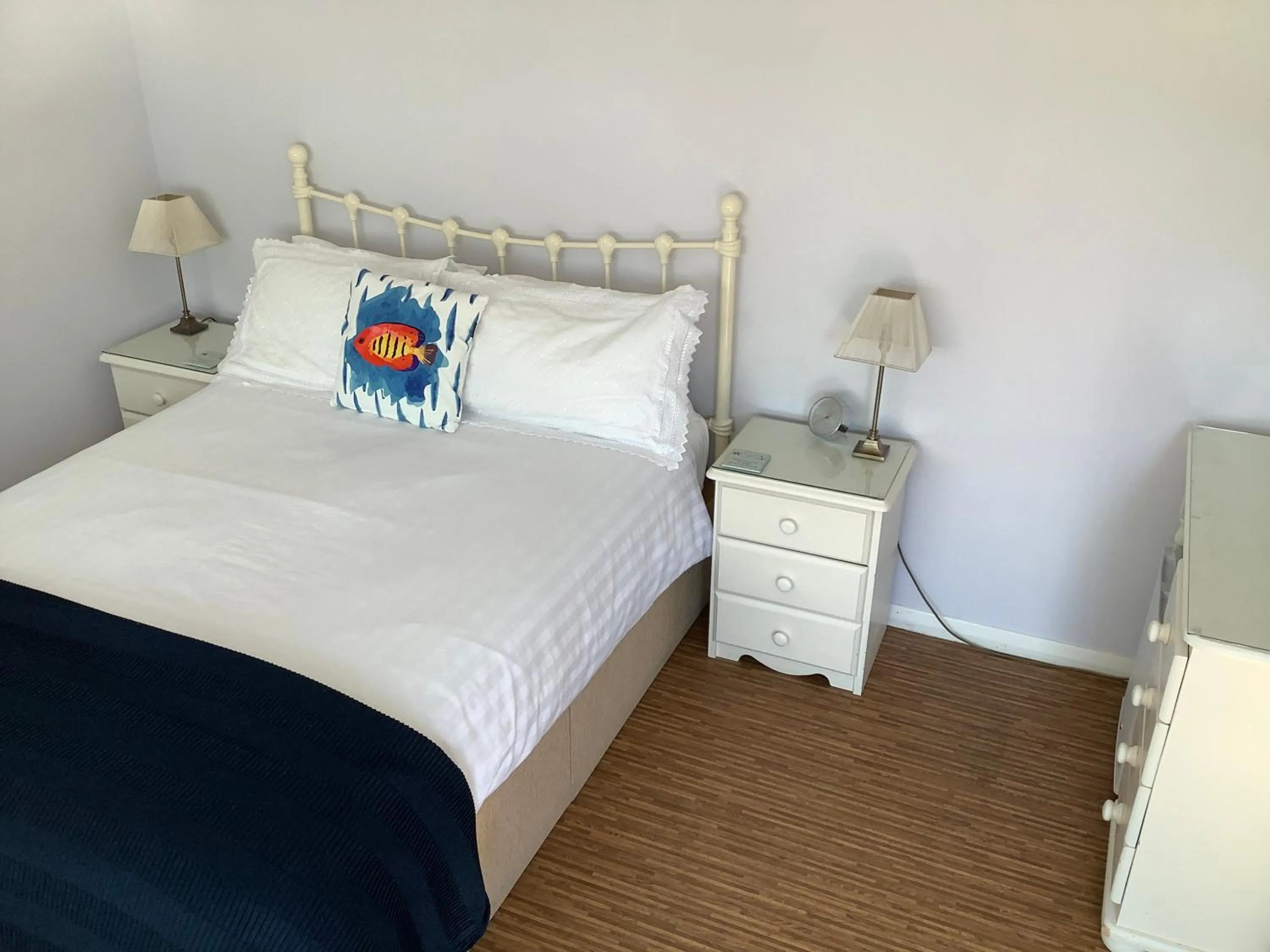 Bedroom, Bed in The Coast Yard B & B and Garden Chalets