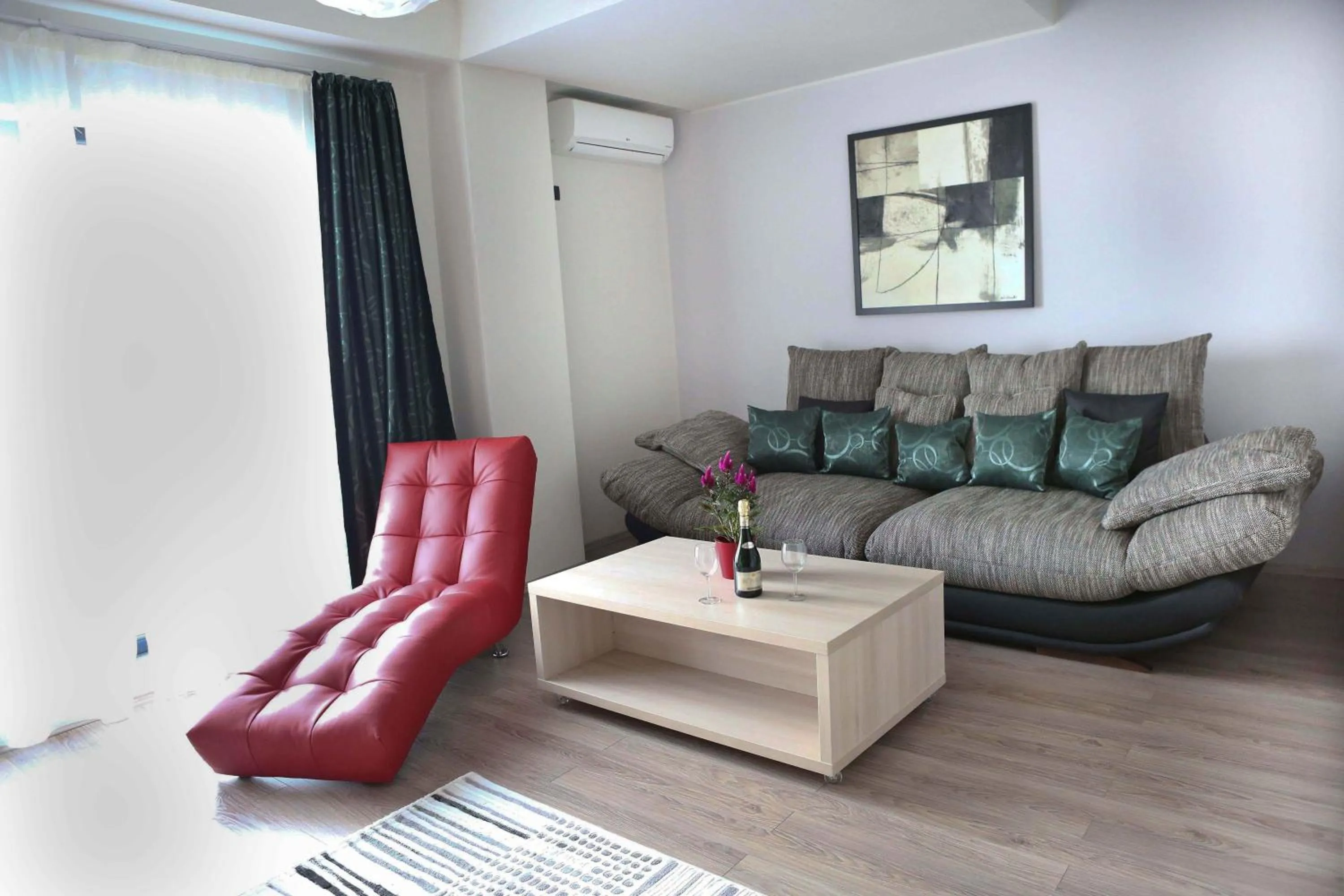 Shower in Kharisma Hotel