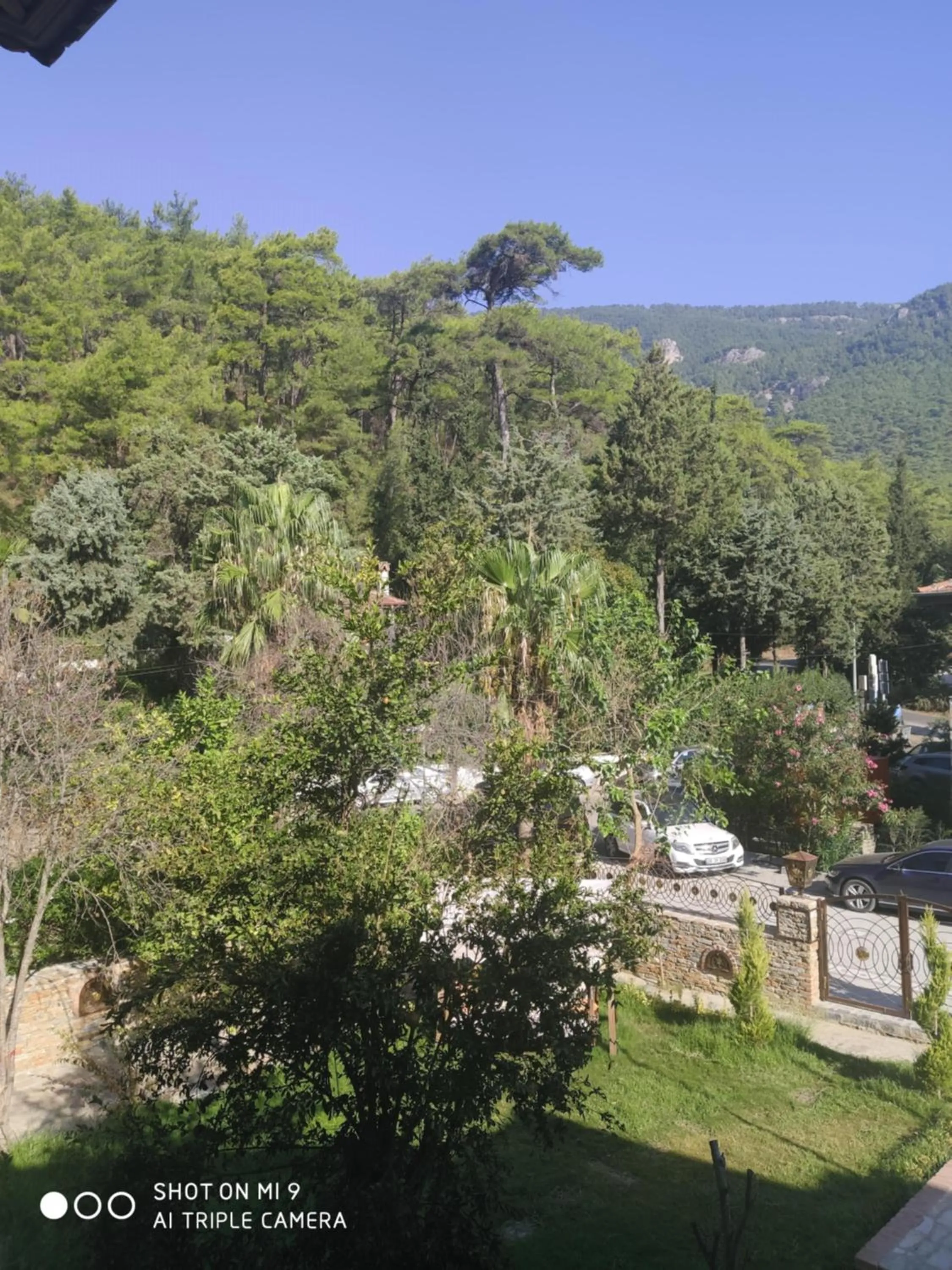 Garden in GÖKTÜRK OTEL