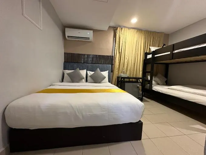 Bed in SS Grey Hotel