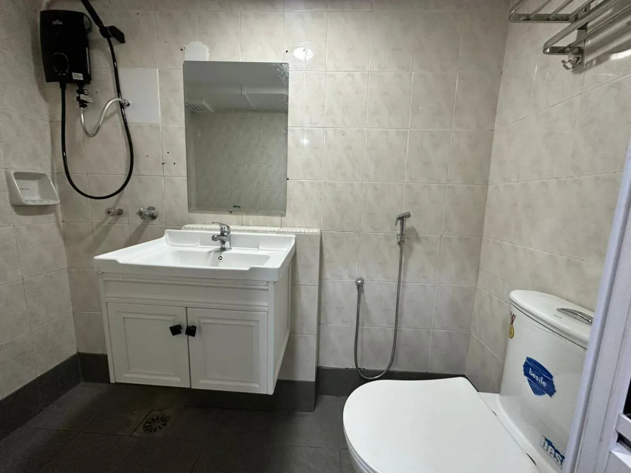 Toilet in SS Grey Hotel