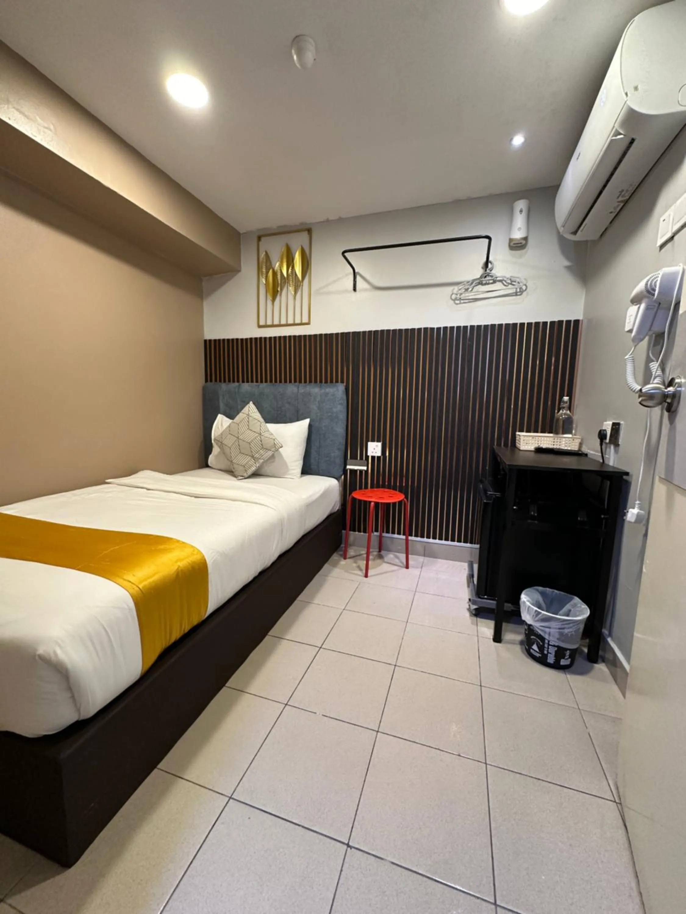 Bed in SS Grey Hotel