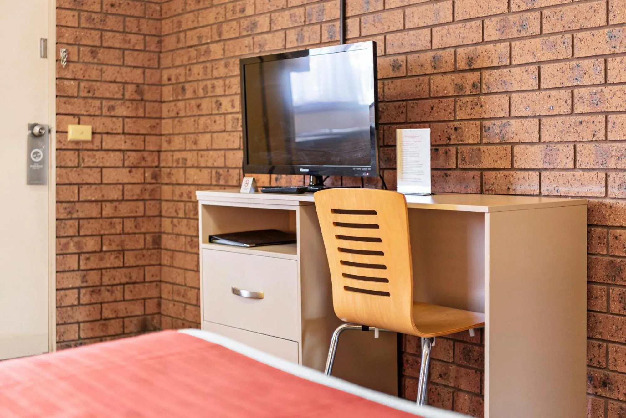 TV and multimedia in Bomaderry Motor Inn