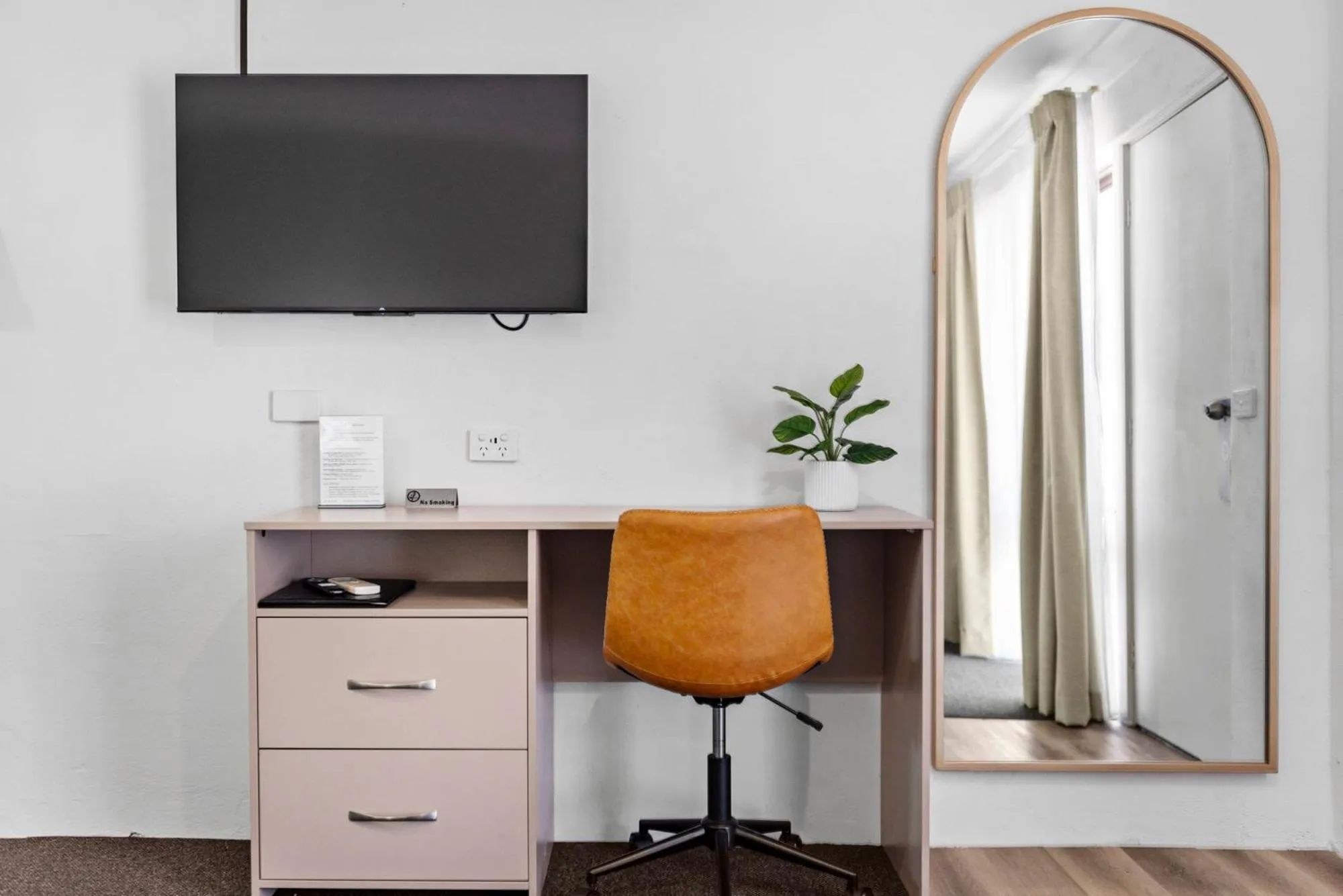 TV and multimedia in Bomaderry Motor Inn