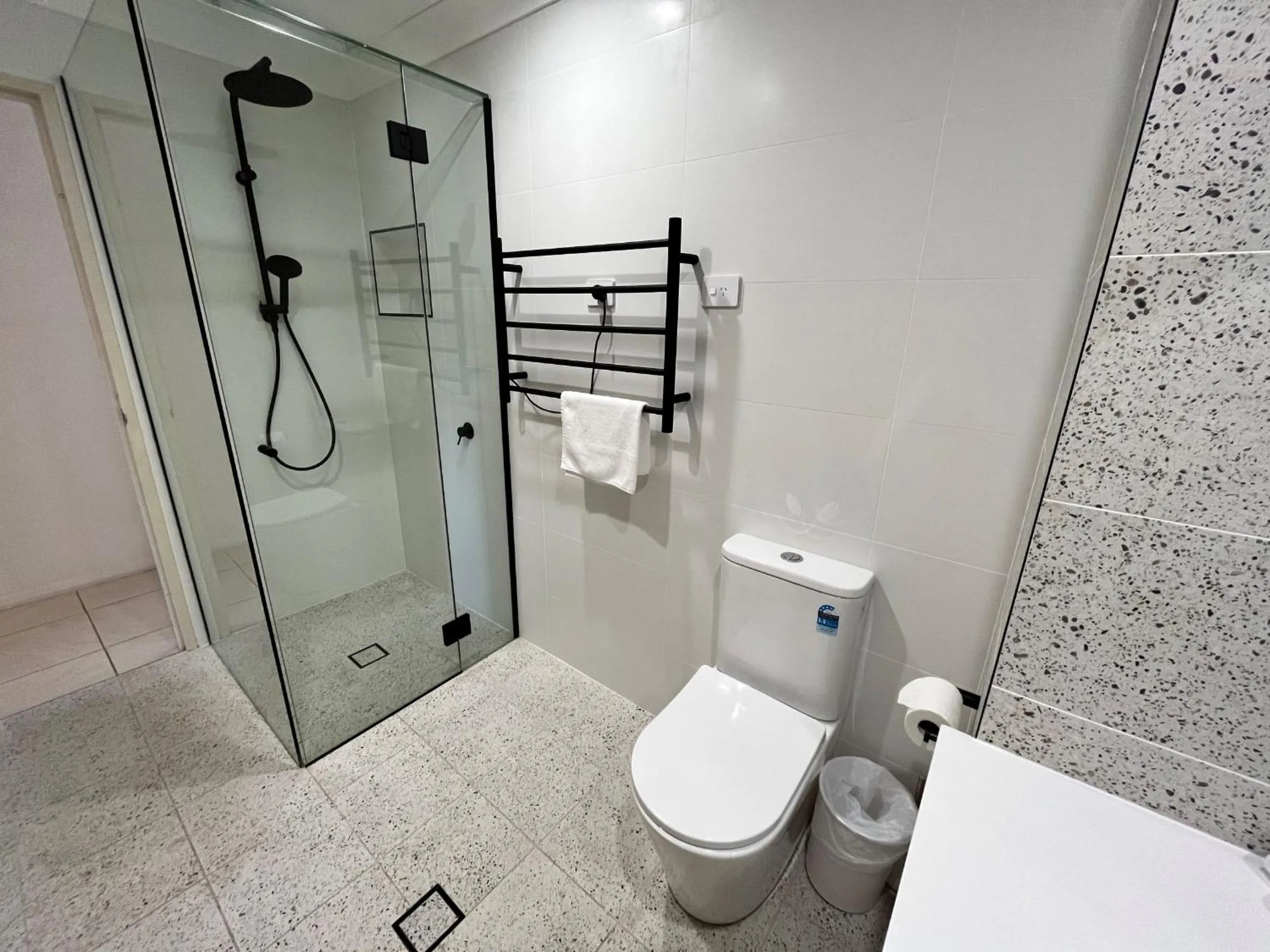 Bathroom in Avoca Palms Resort