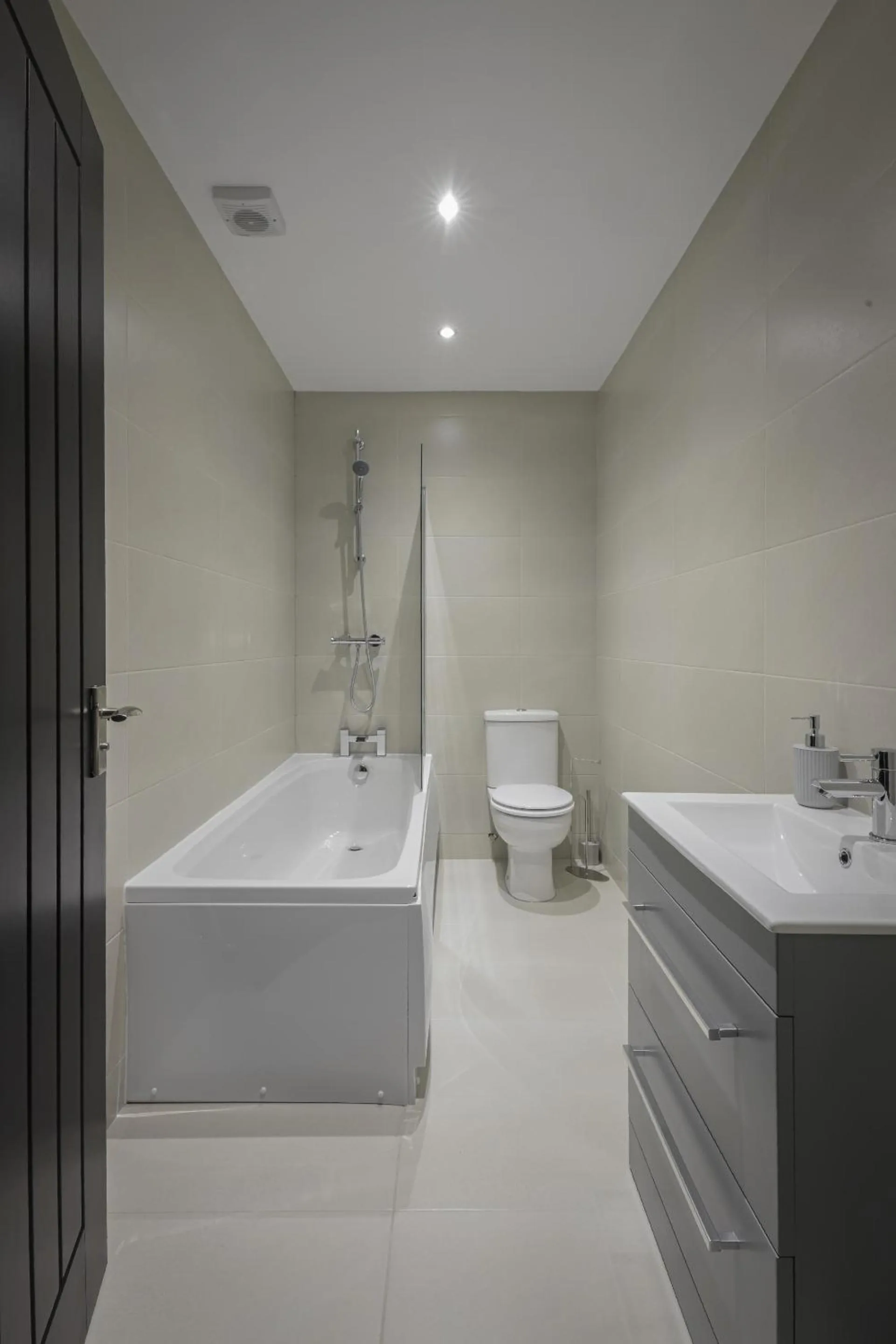 Bathroom in The Blackpool Beach Boutique Apartments