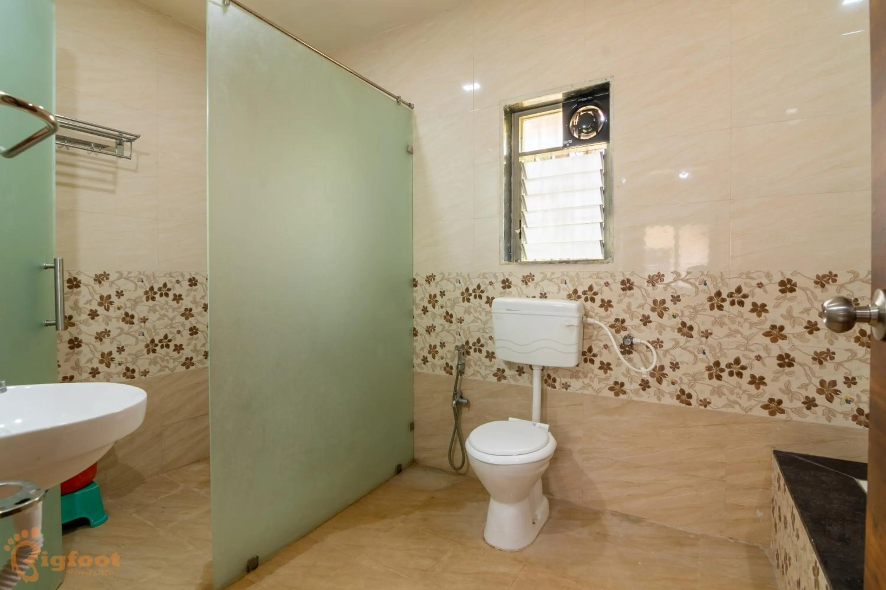 Arnnas Resort Diveagar