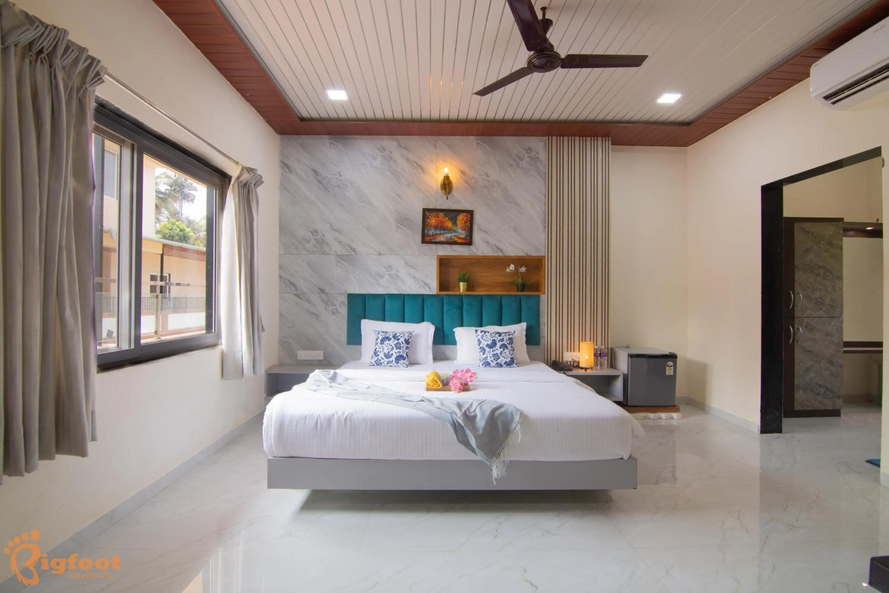 Bed in Arnnas Resort Diveagar