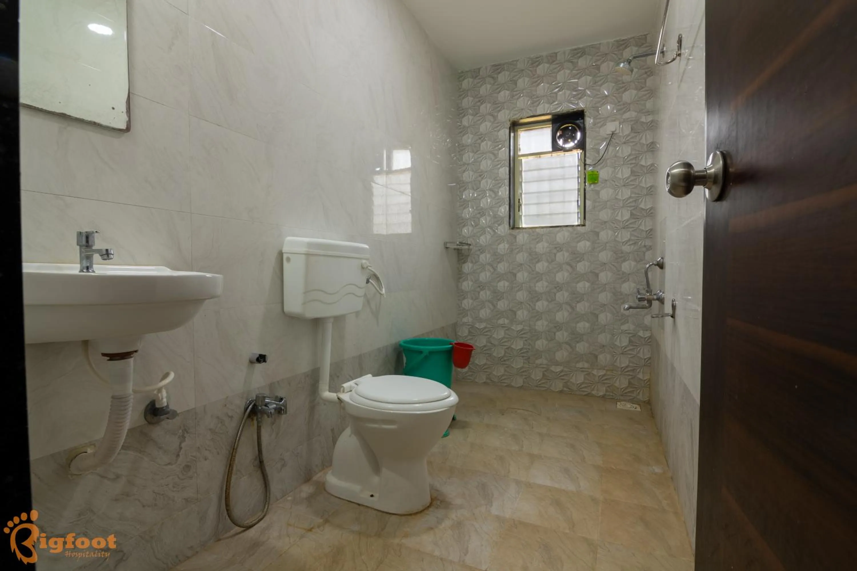 Arnnas Resort Diveagar