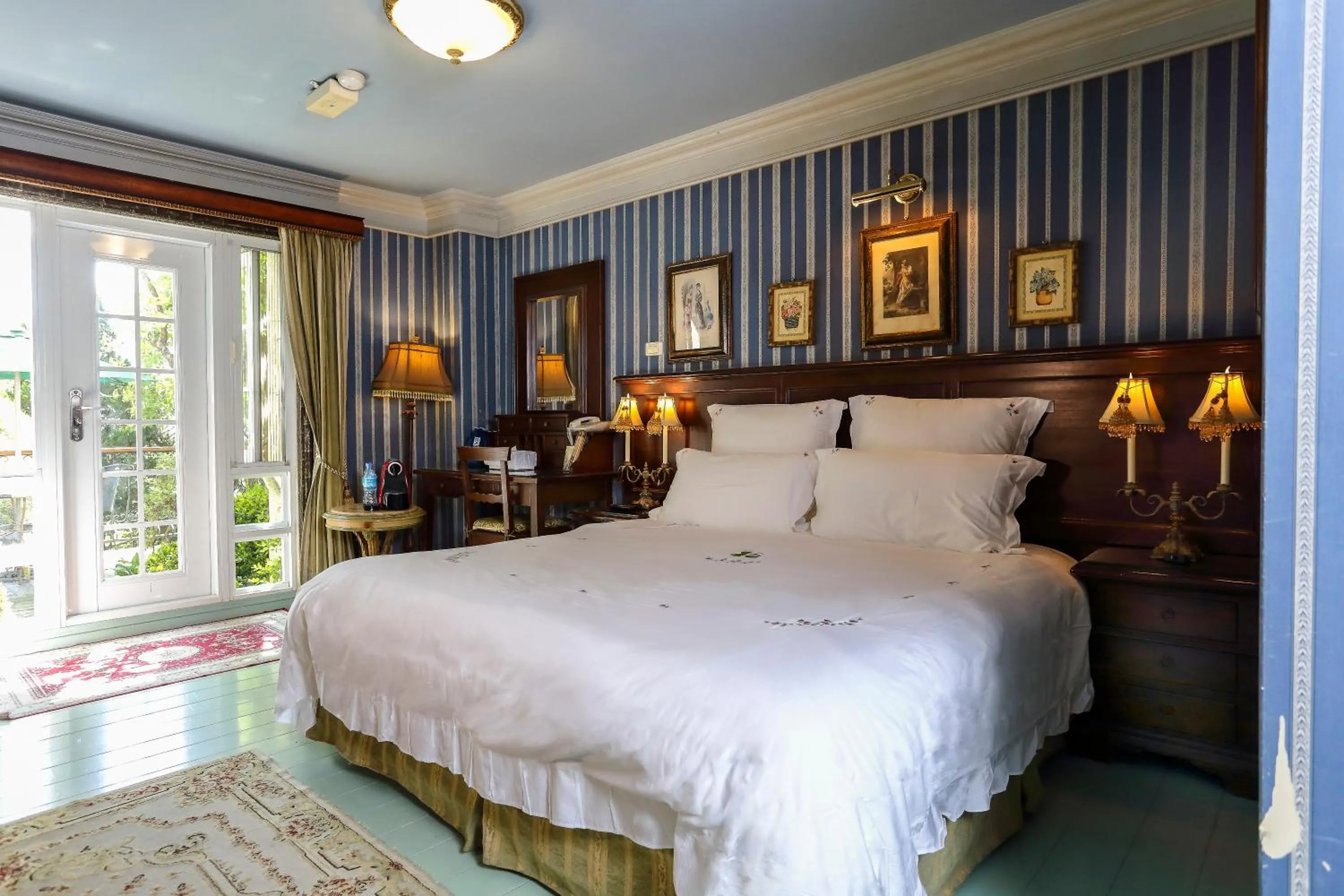 Bed in Shangrila Music Villa