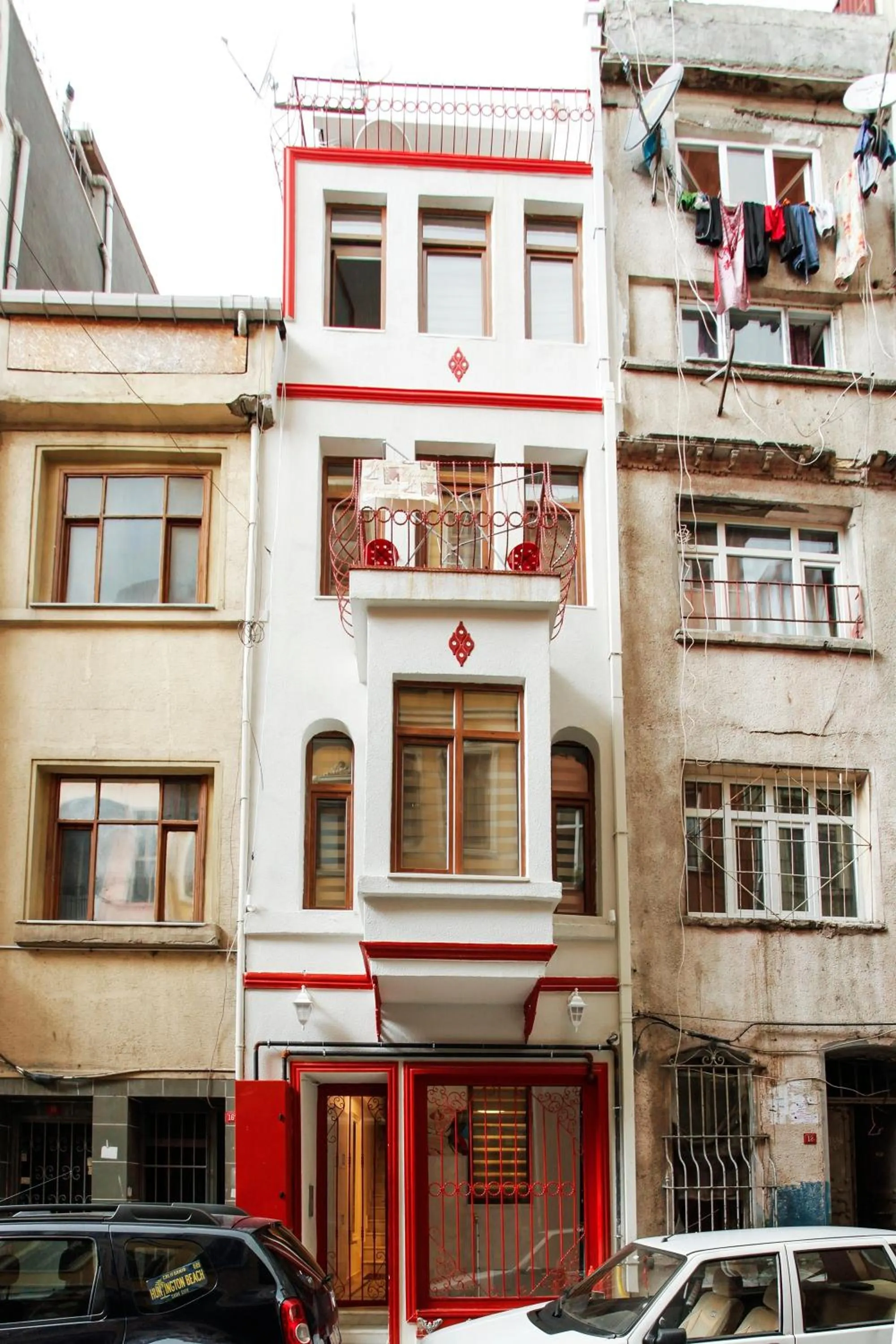 Facade/entrance, Property Building in Detay Suites Taksim
