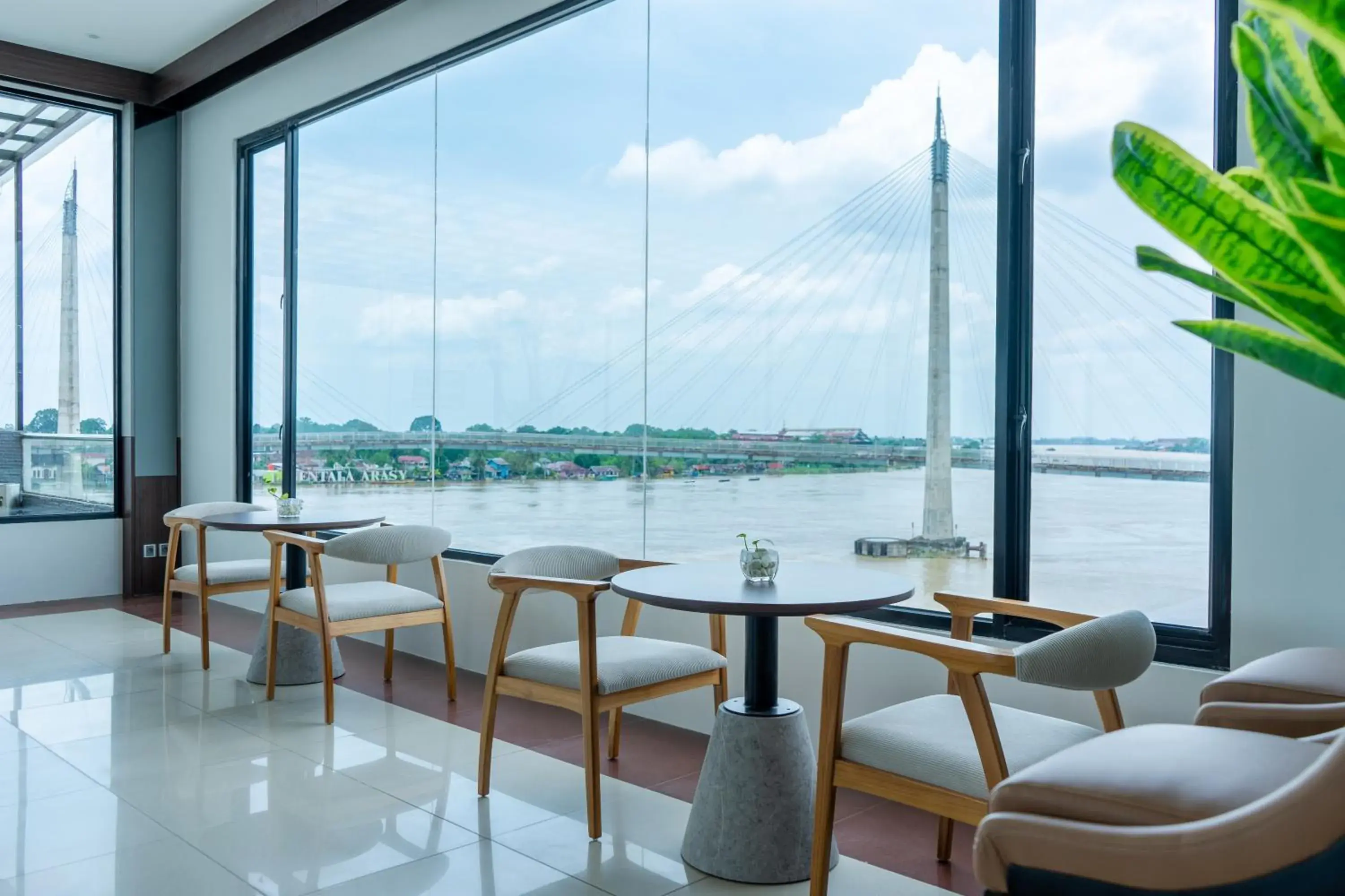 Restaurant/places to eat in Wiltop Hotel Jambi Restaurant/places to eat in Wiltop Hotel Jambi