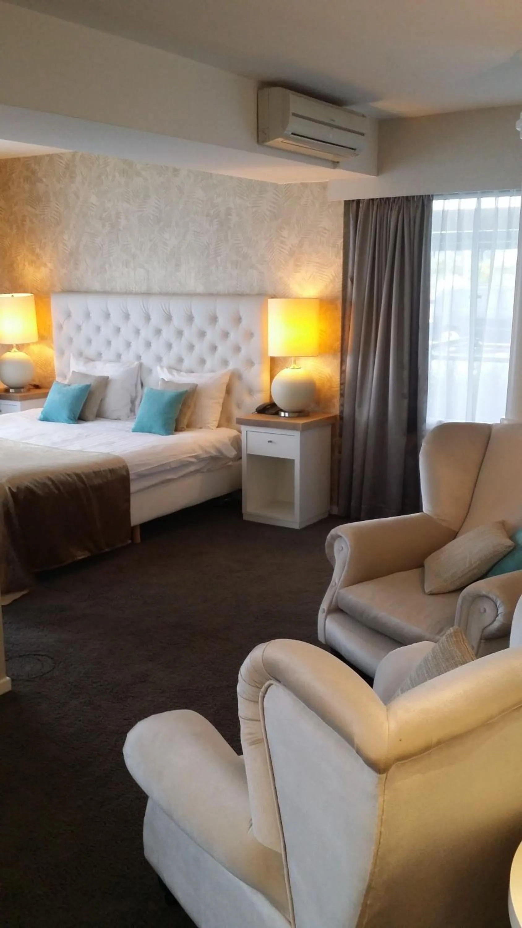 Bedroom, Bed in Van der Valk Hotel 's-Hertogenbosch – Vught