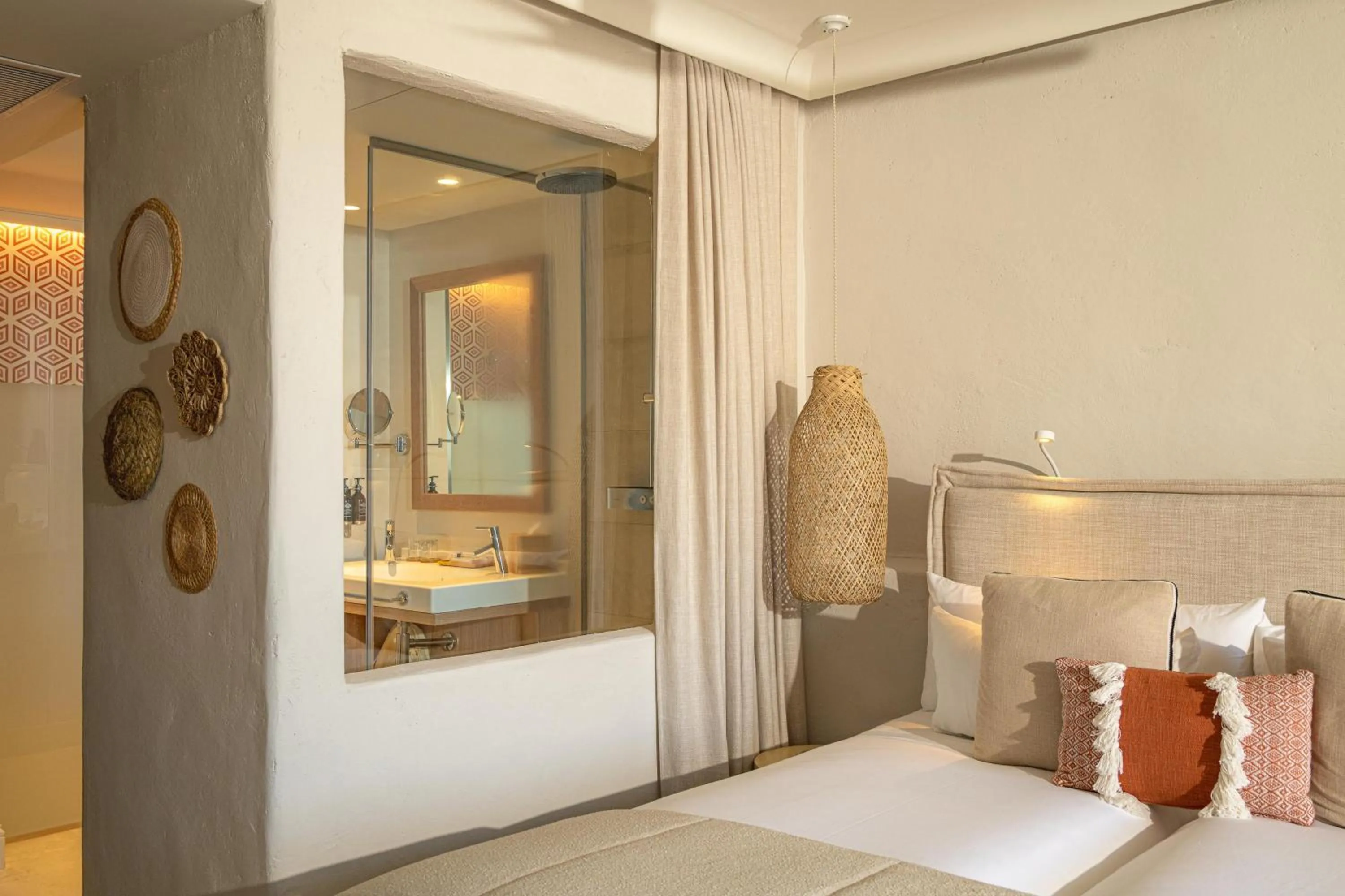 Photo of the whole room, Bed in DAIA Slow Beach Hotel Conil - Adults Only Recommended