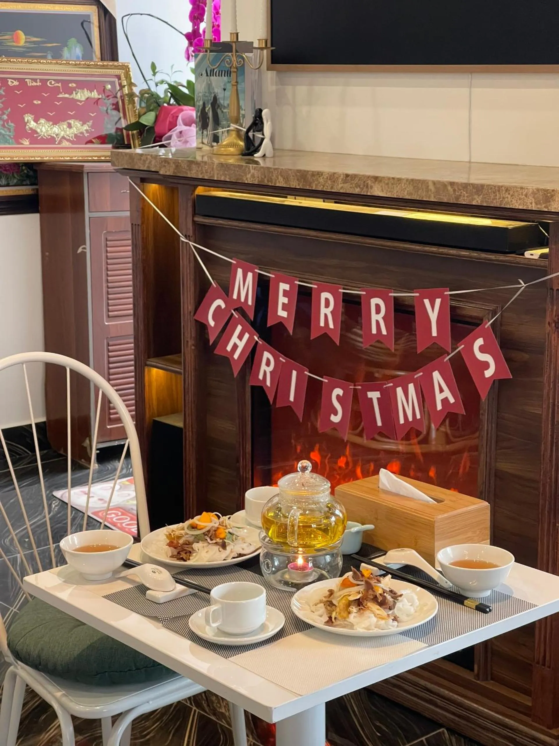 Meals in OLAGI HOTEL