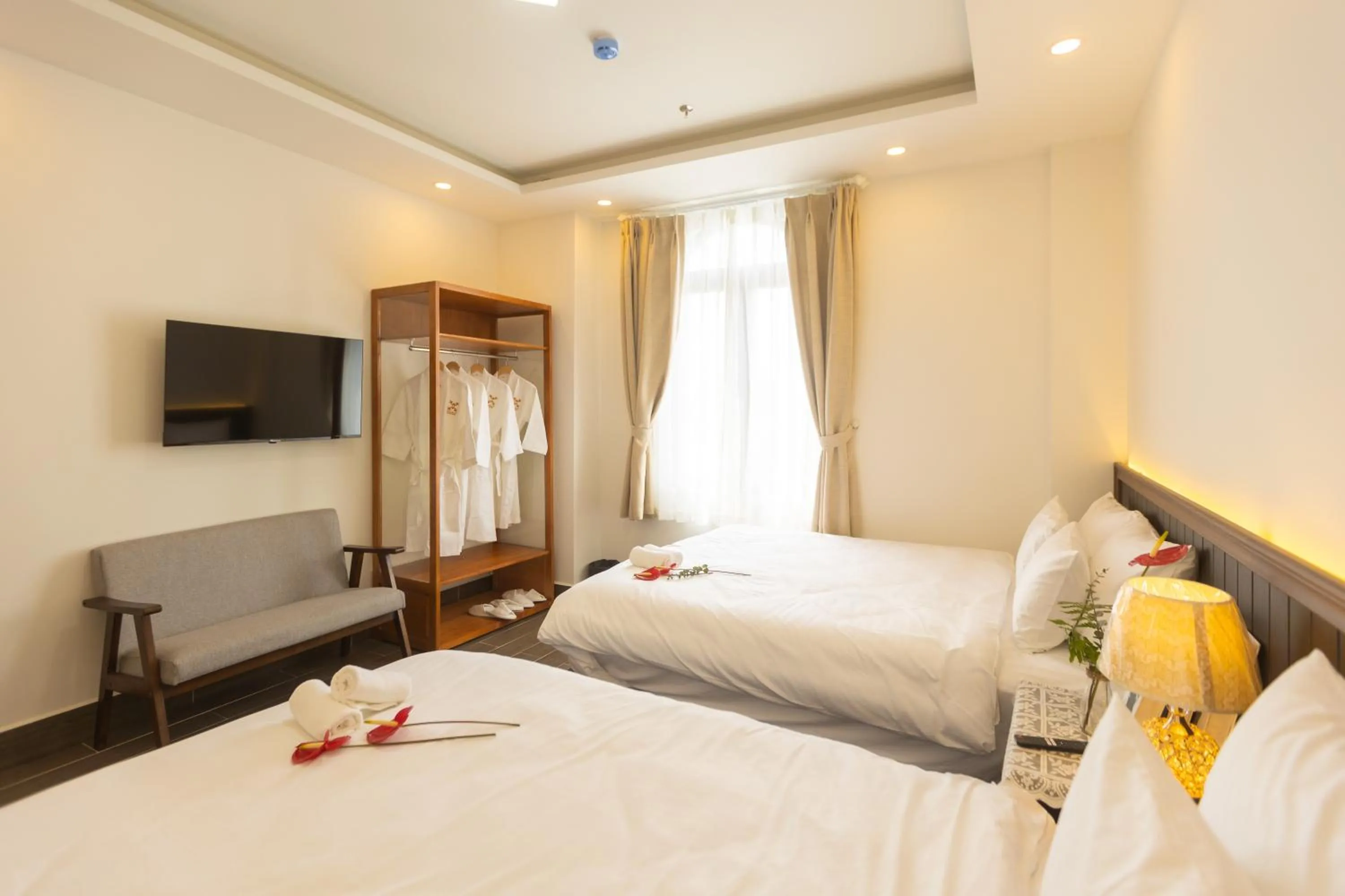 Photo of the whole room, Bed in OLAGI HOTEL