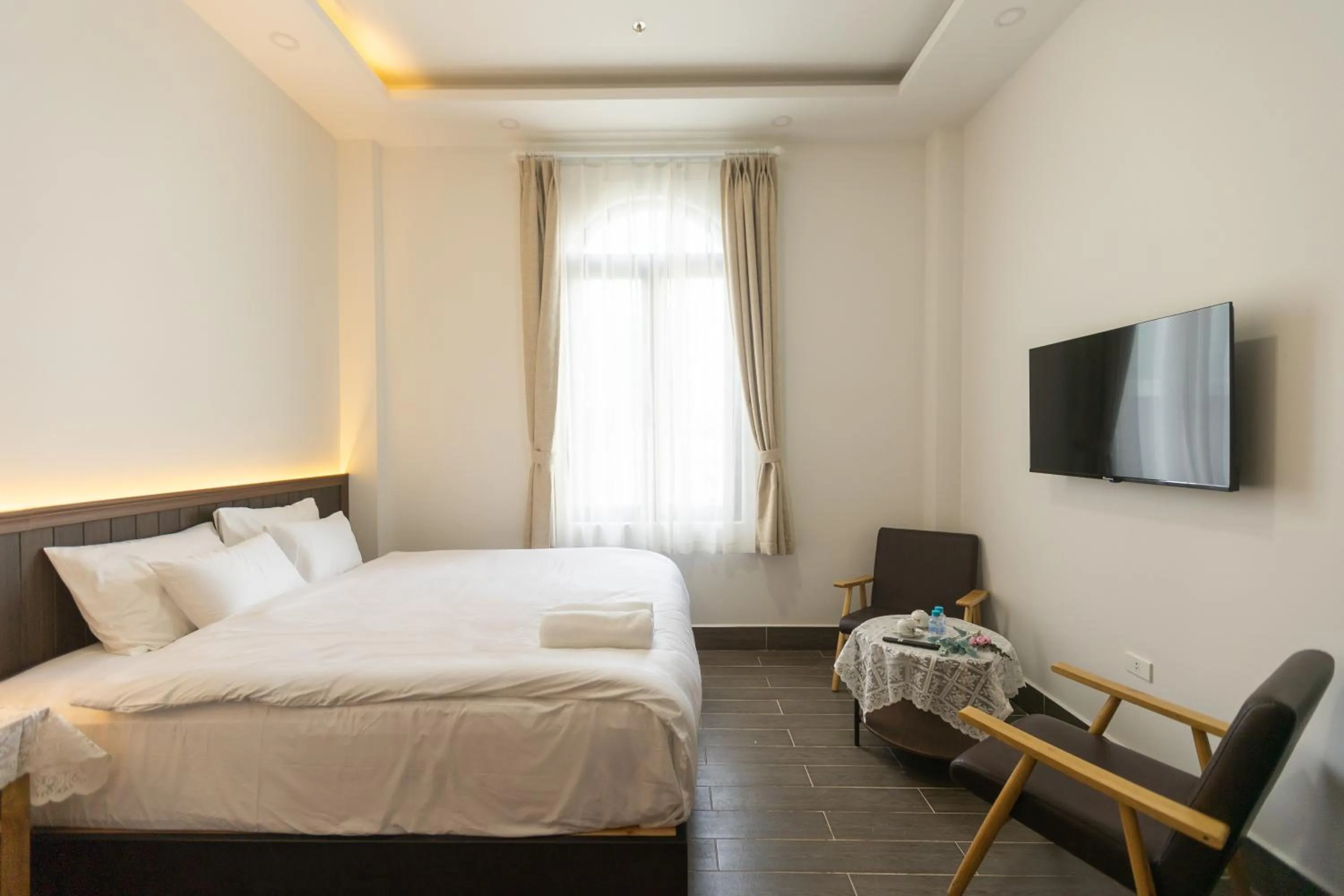 TV and multimedia, Bed in OLAGI HOTEL