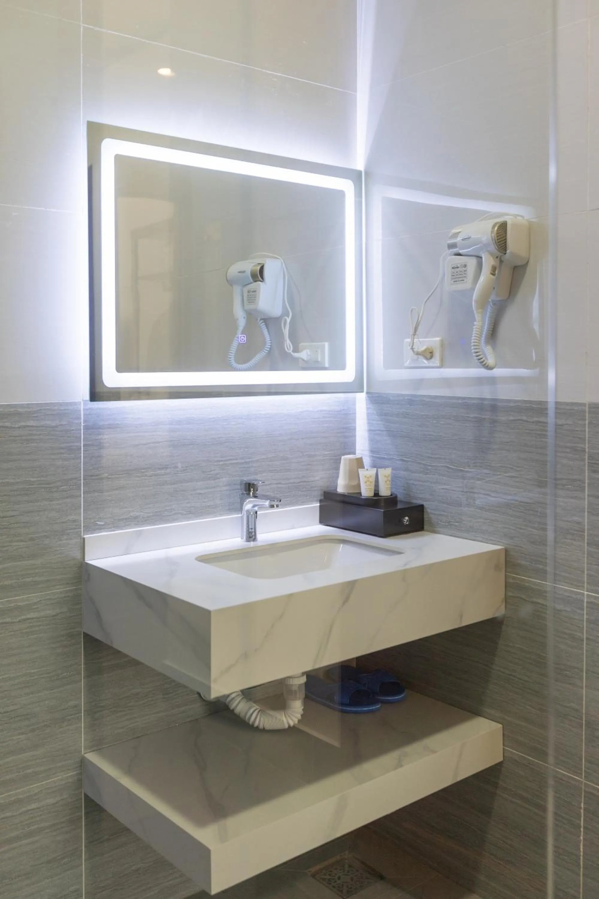 Bathroom in OLAGI HOTEL