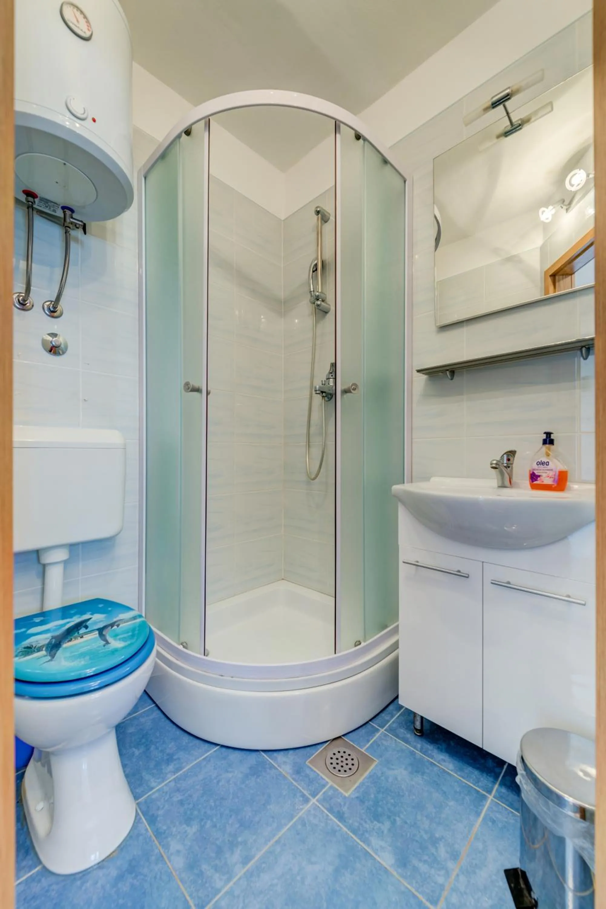 Bathroom in Rooms Alijev