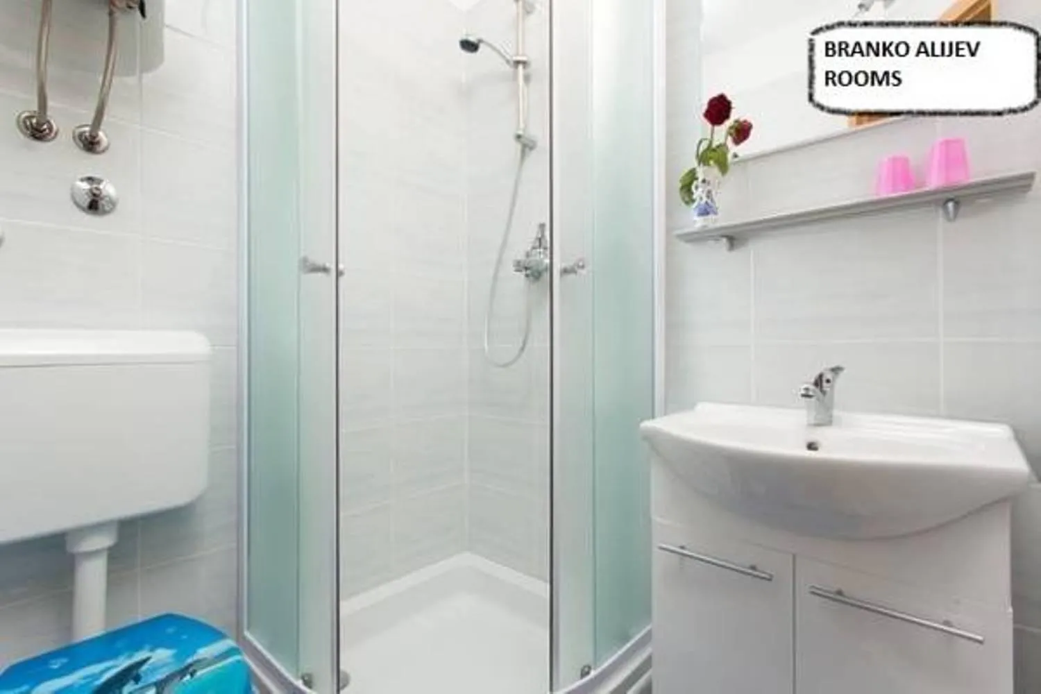 Bathroom in Rooms Alijev