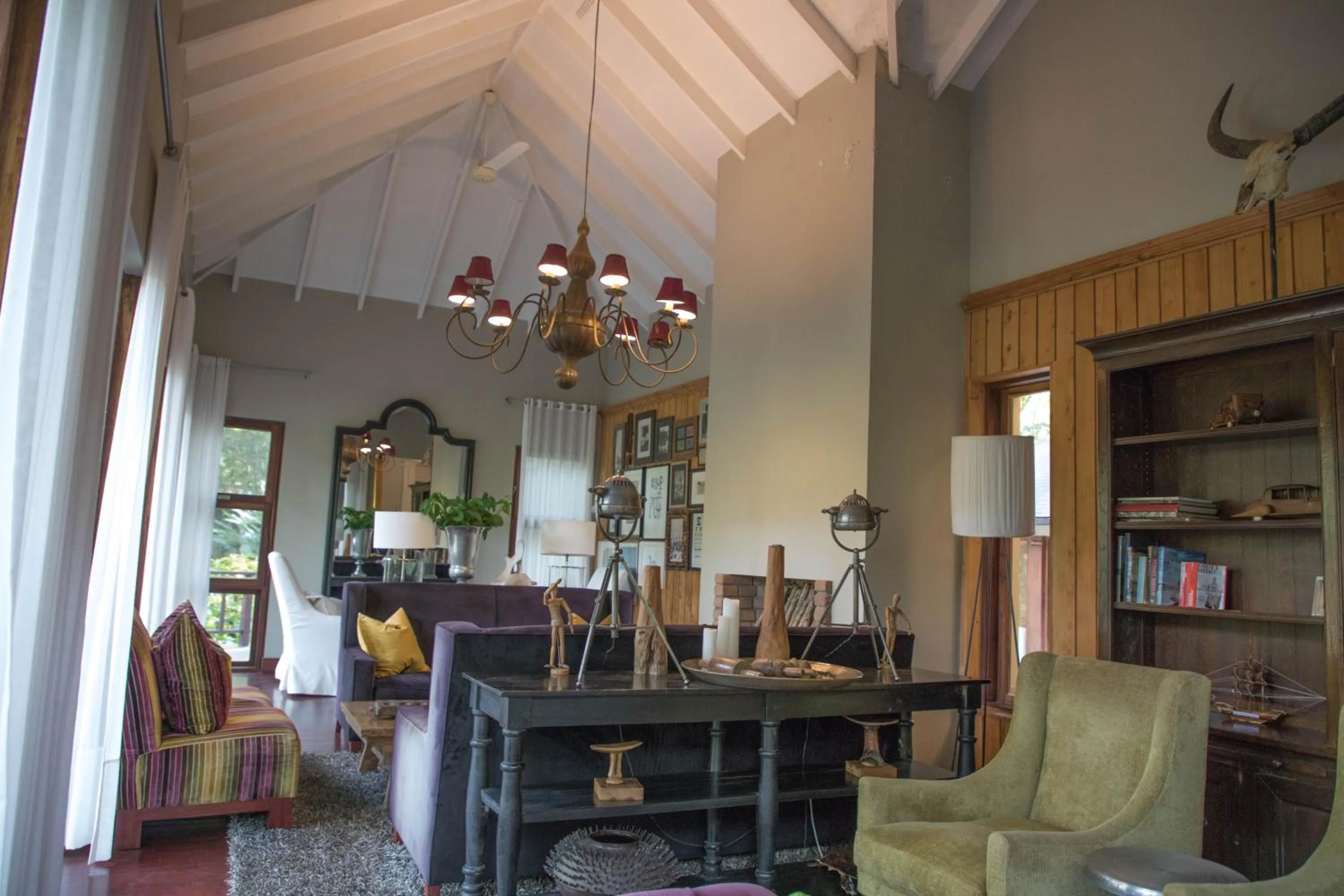 Living room in Lake Duluti Lodge