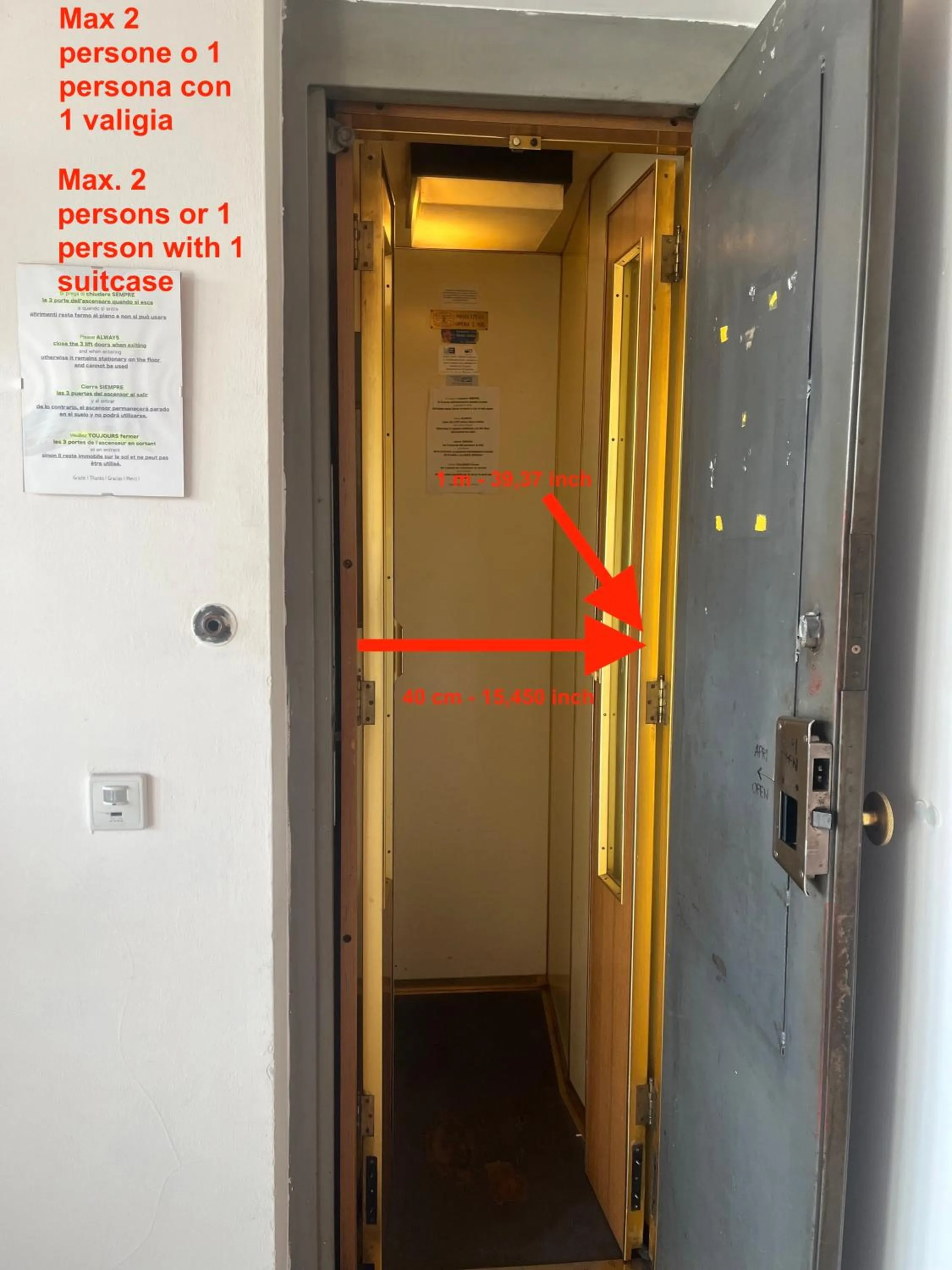 elevator in B&B 52cento