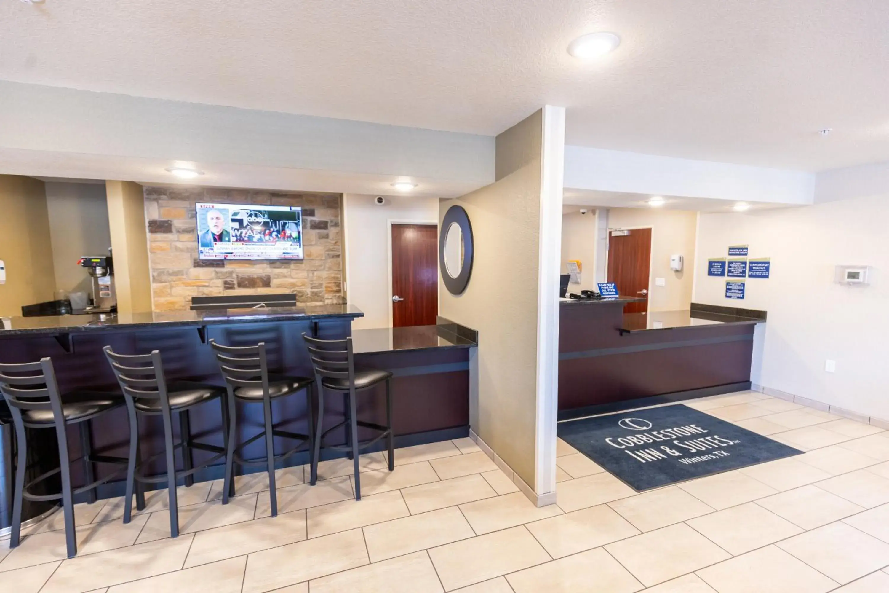 Cobblestone Inn & Suites - Winters Cobblestone Inn & Suites - Winters