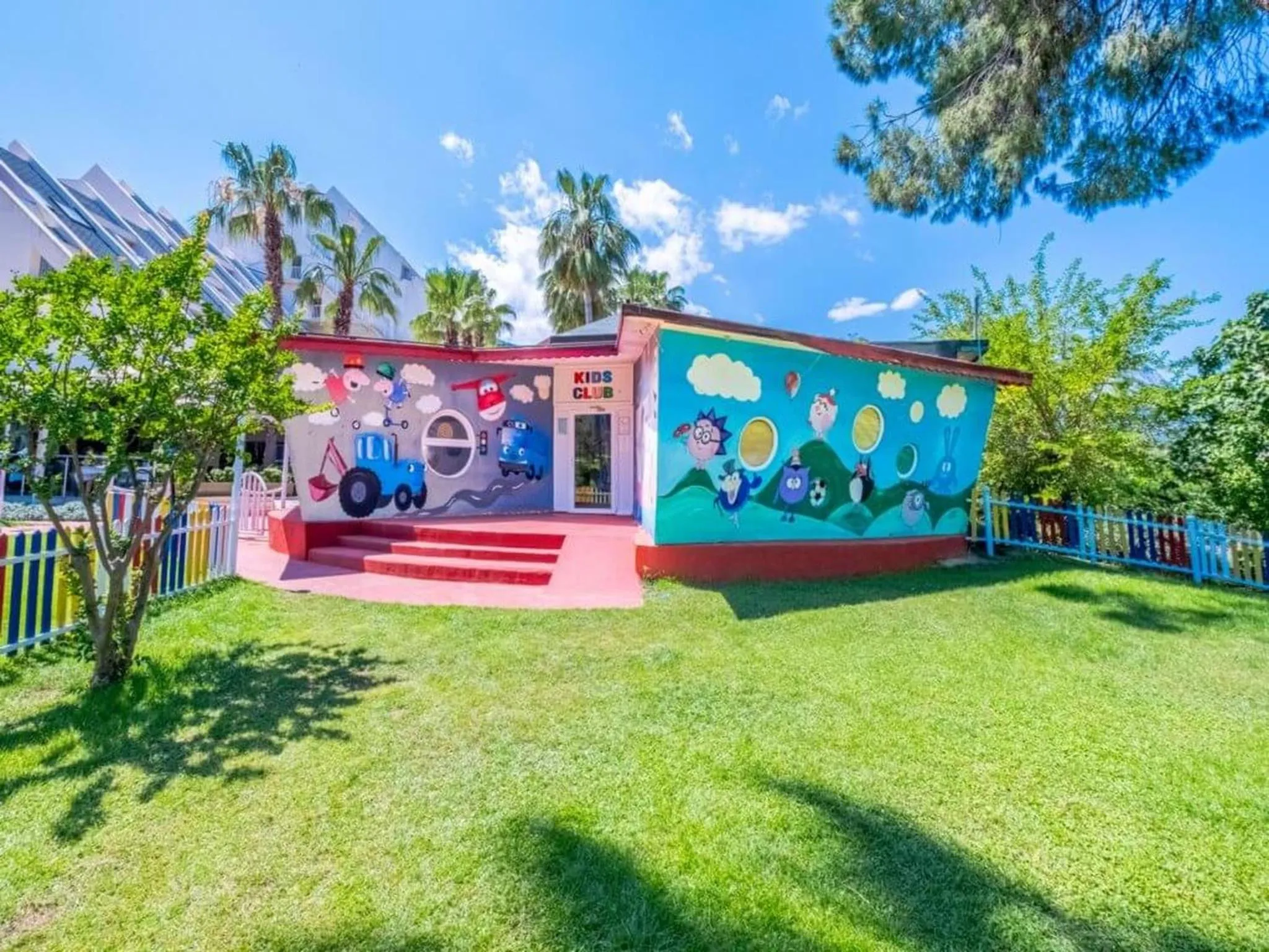 Children play ground in Queen's Park Resort Göynük