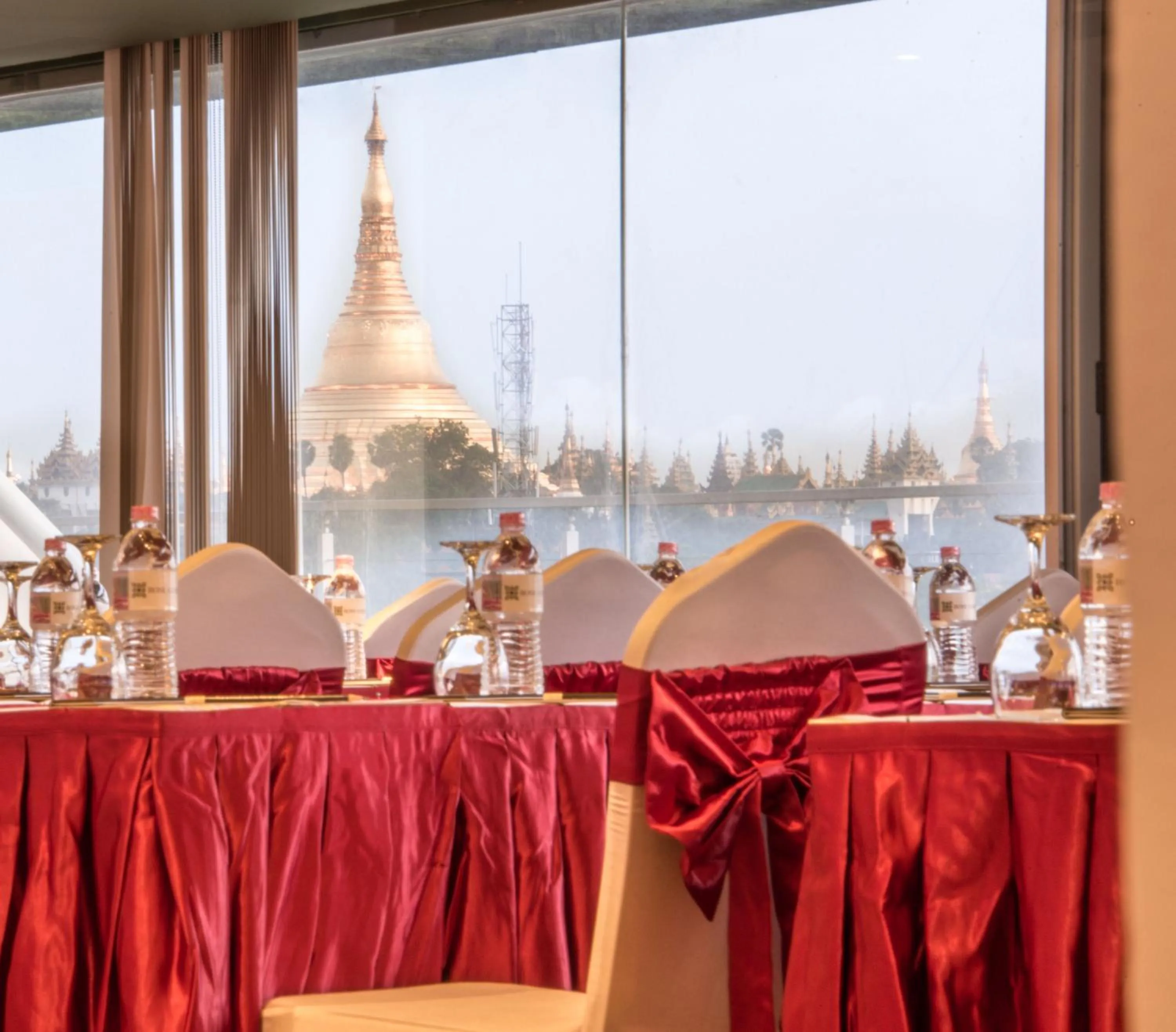 Banquet/Function facilities in Rose Garden Hotel