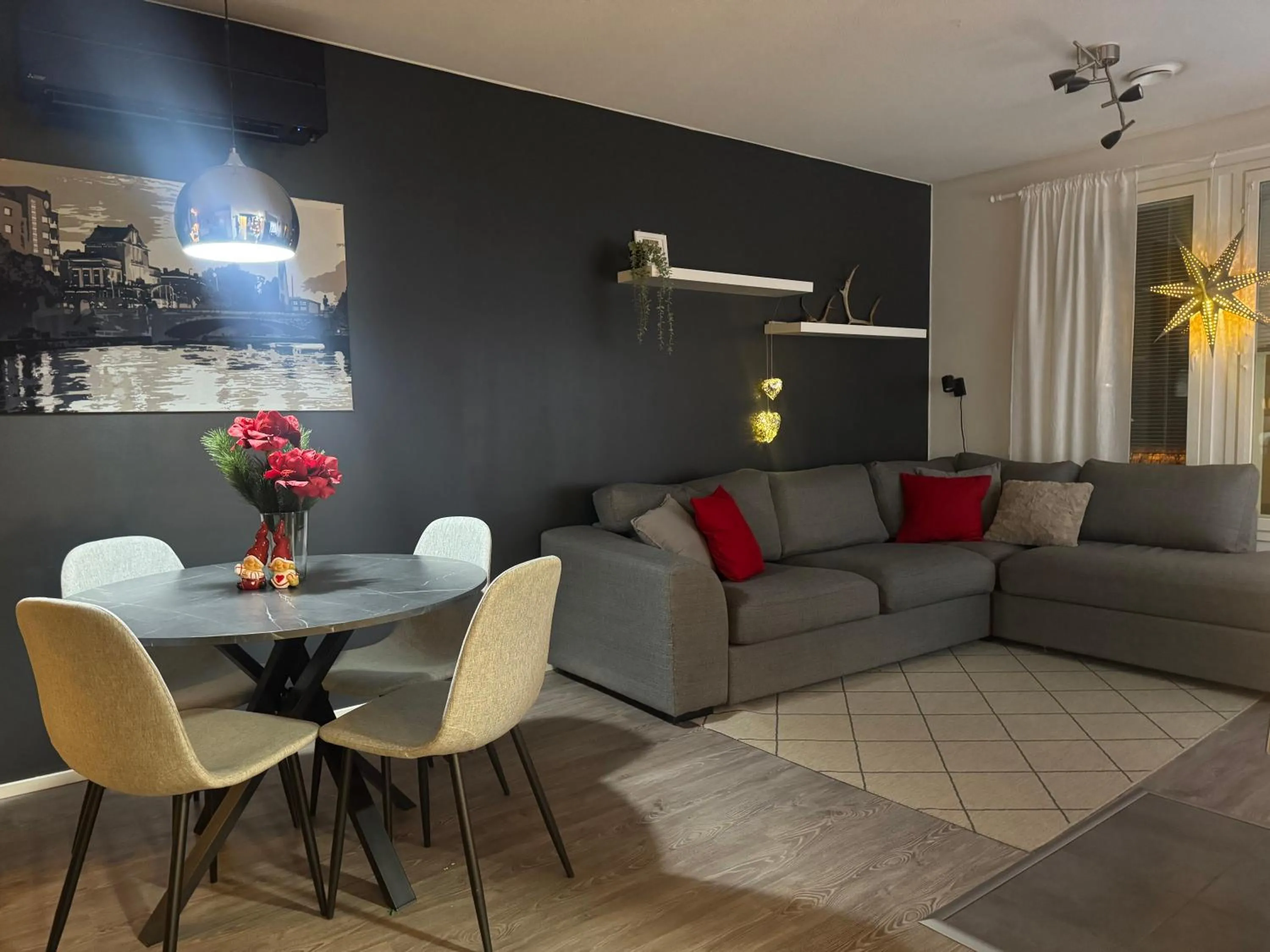 Living room in Cozy home near Santa