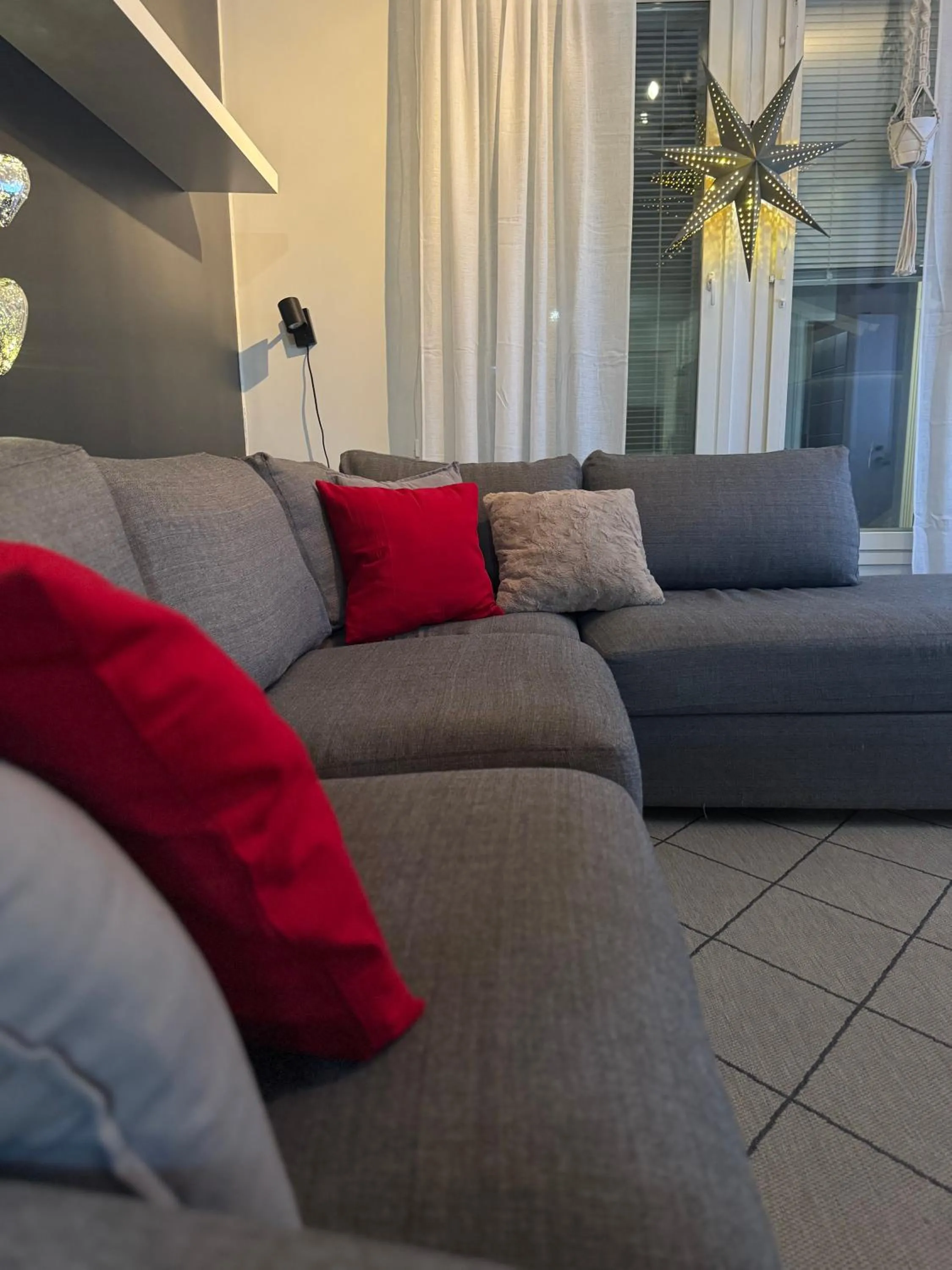 Living room in Cozy home near Santa