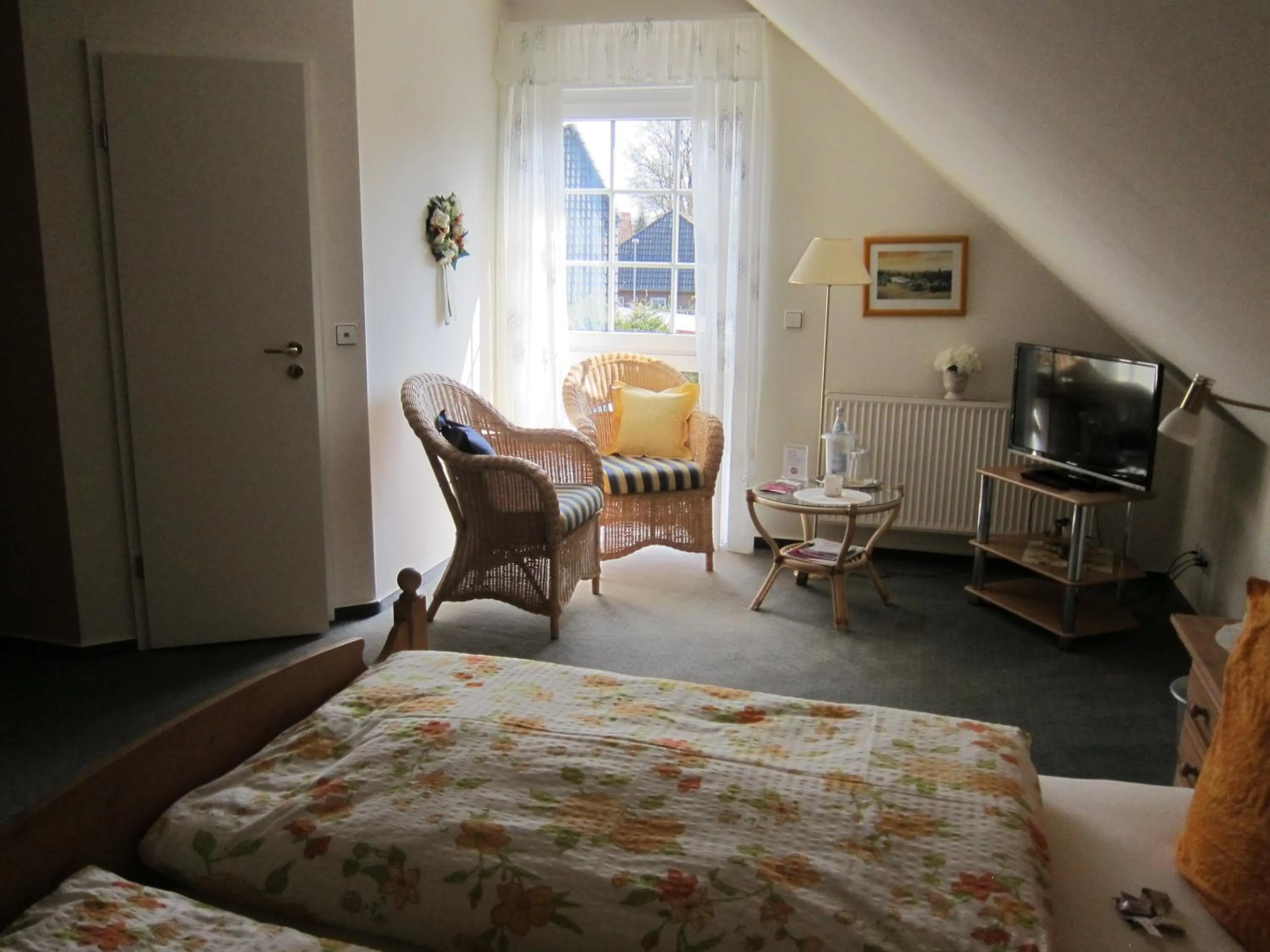 Photo of the whole room, Bed in Hotel Heidetraum