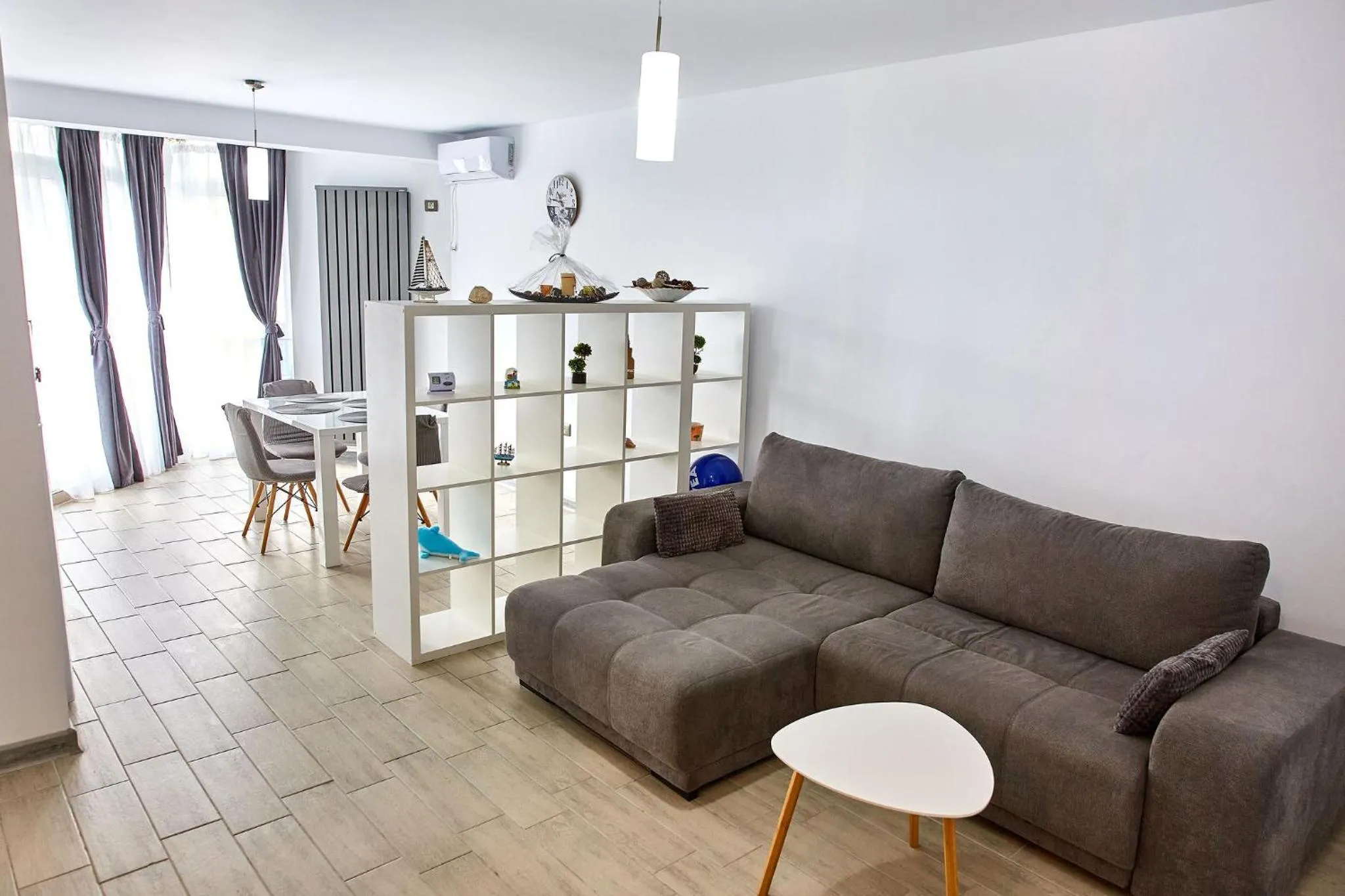 Kitchen or kitchenette in Apartamente Indigo by Alz