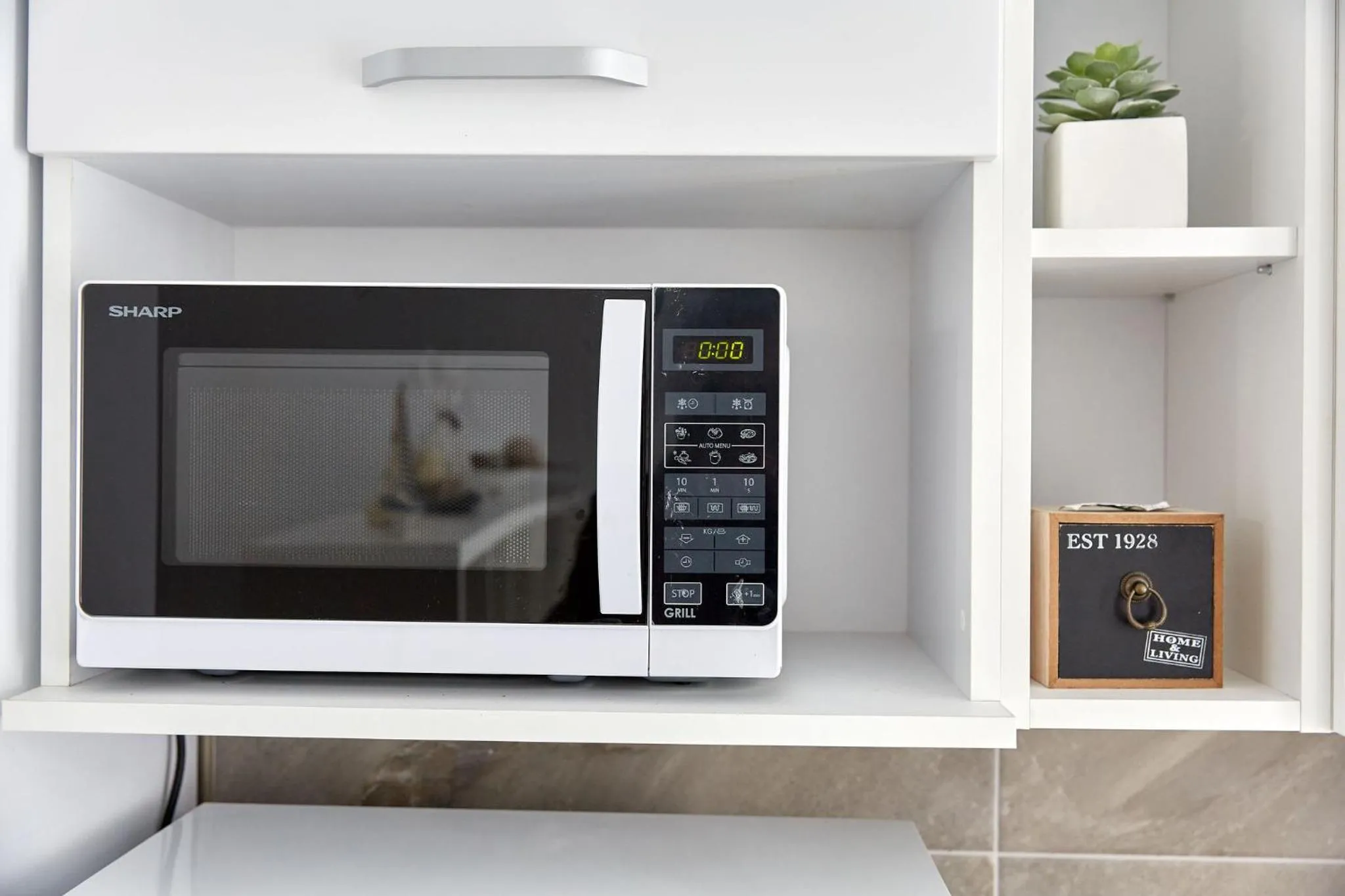 Kitchen or kitchenette in Apartamente Indigo by Alz