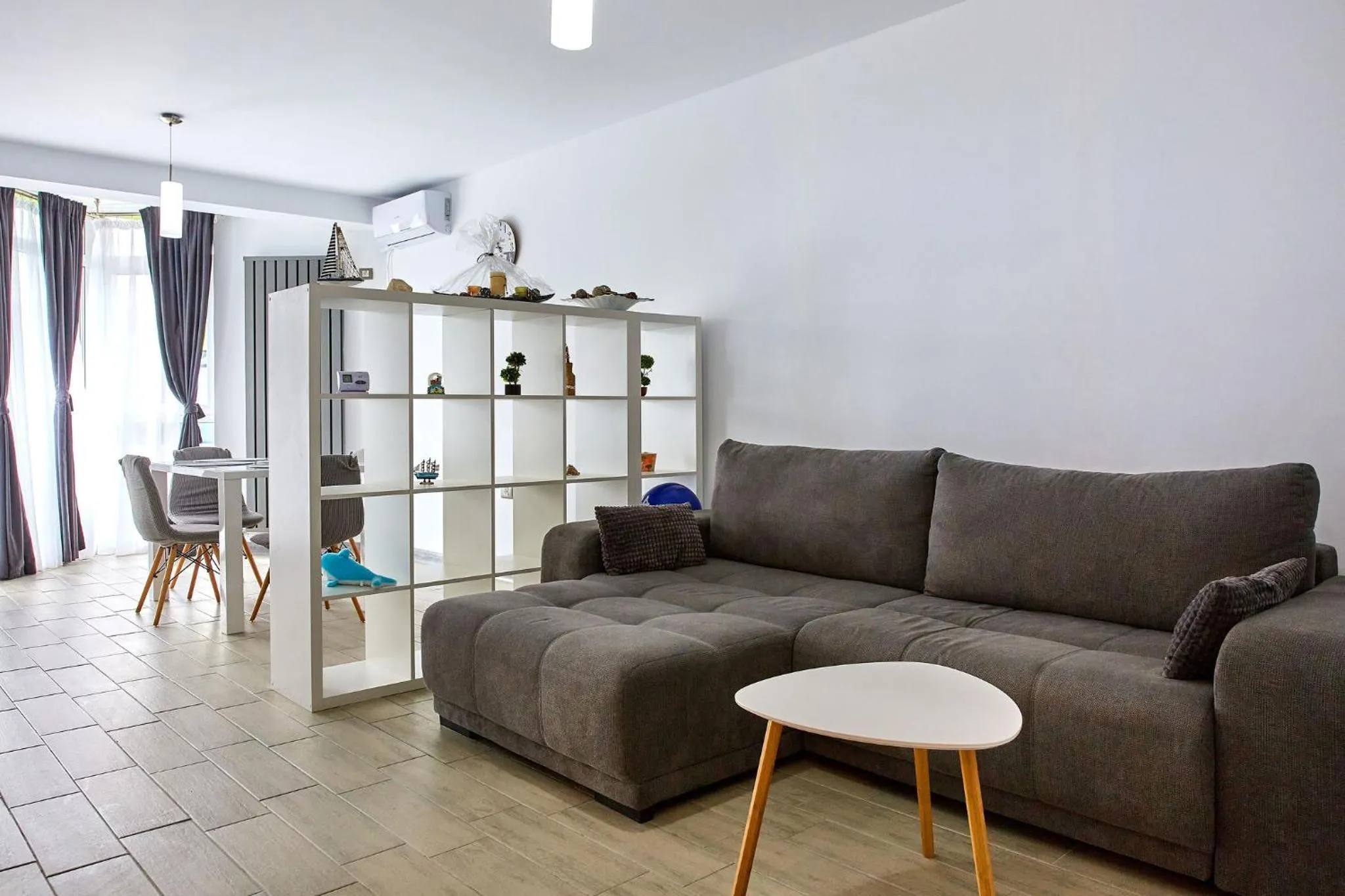 Living room in Apartamente Indigo by Alz