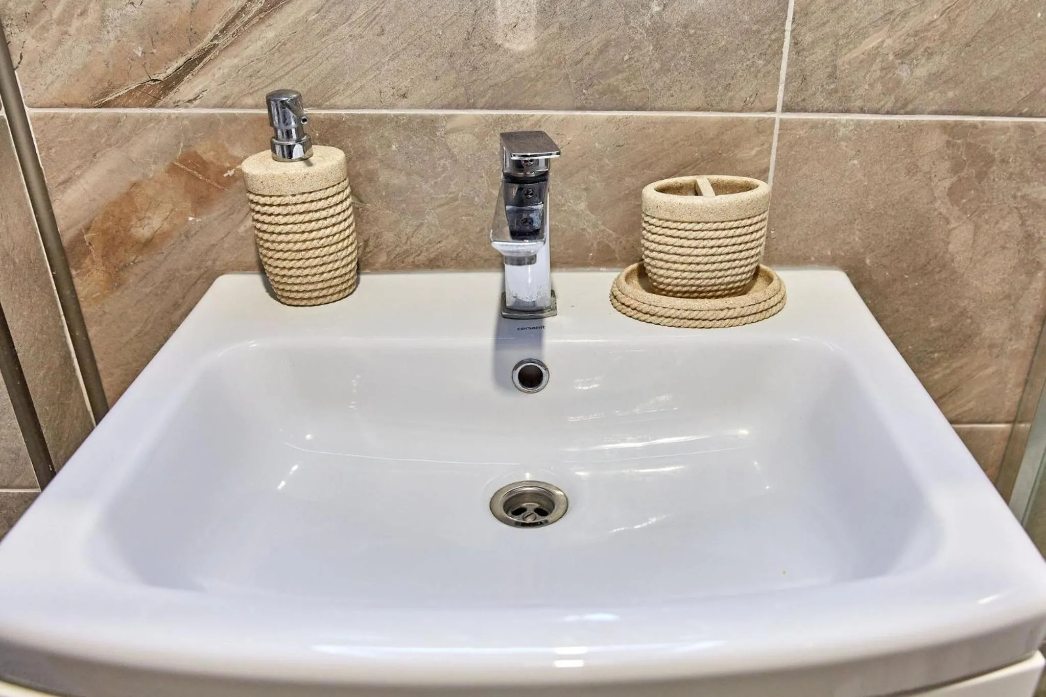 Bathroom in Apartamente Indigo by Alz