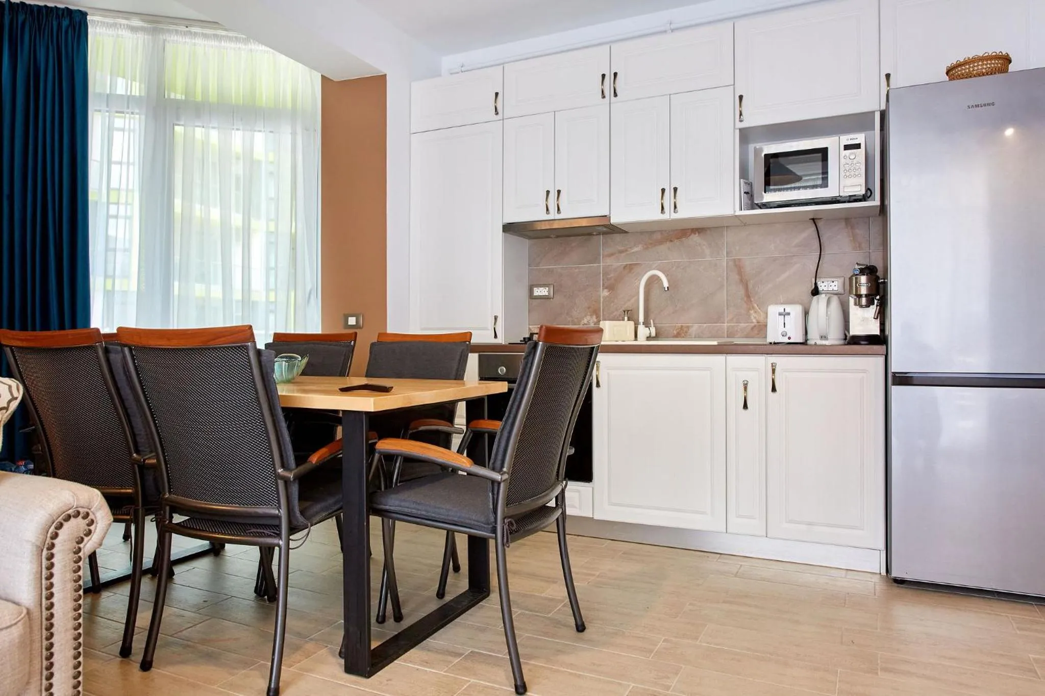 Coffee/tea facilities in Apartamente Indigo by Alz