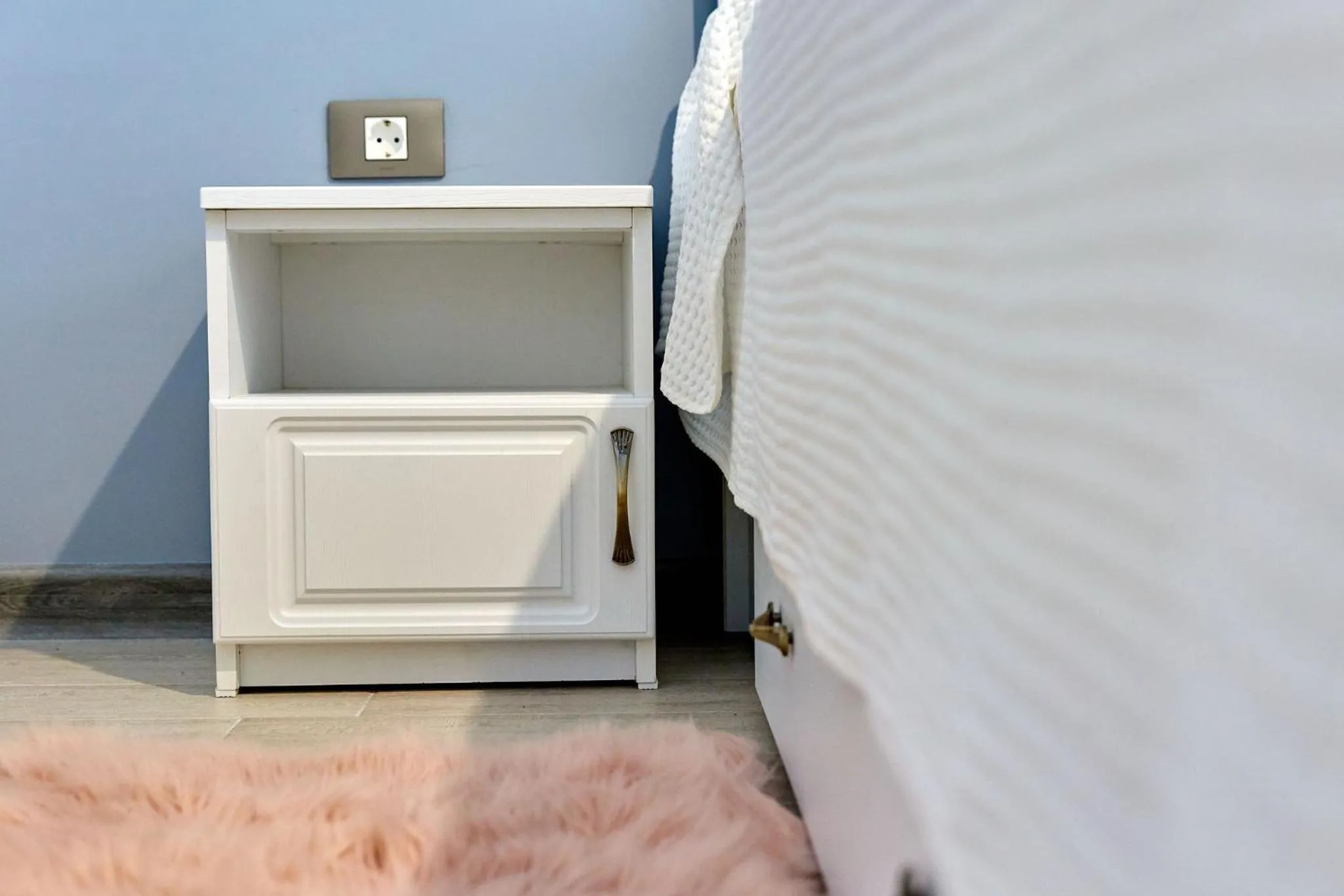 wardrobe in Apartamente Indigo by Alz